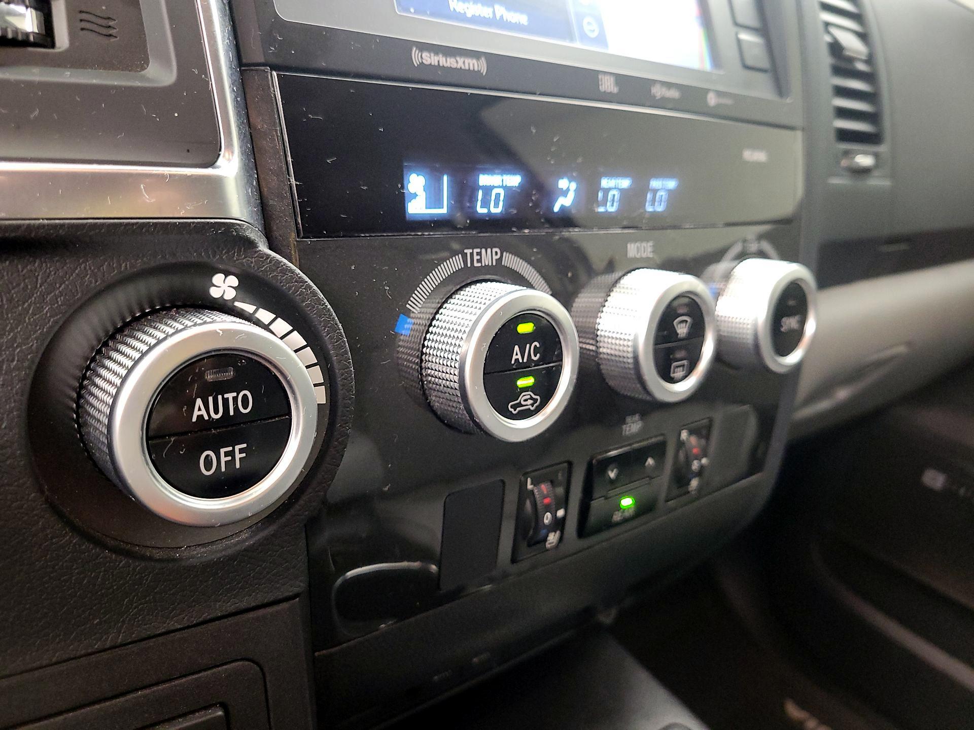 Thumbnail: 2021 Toyota Sequoia - 16