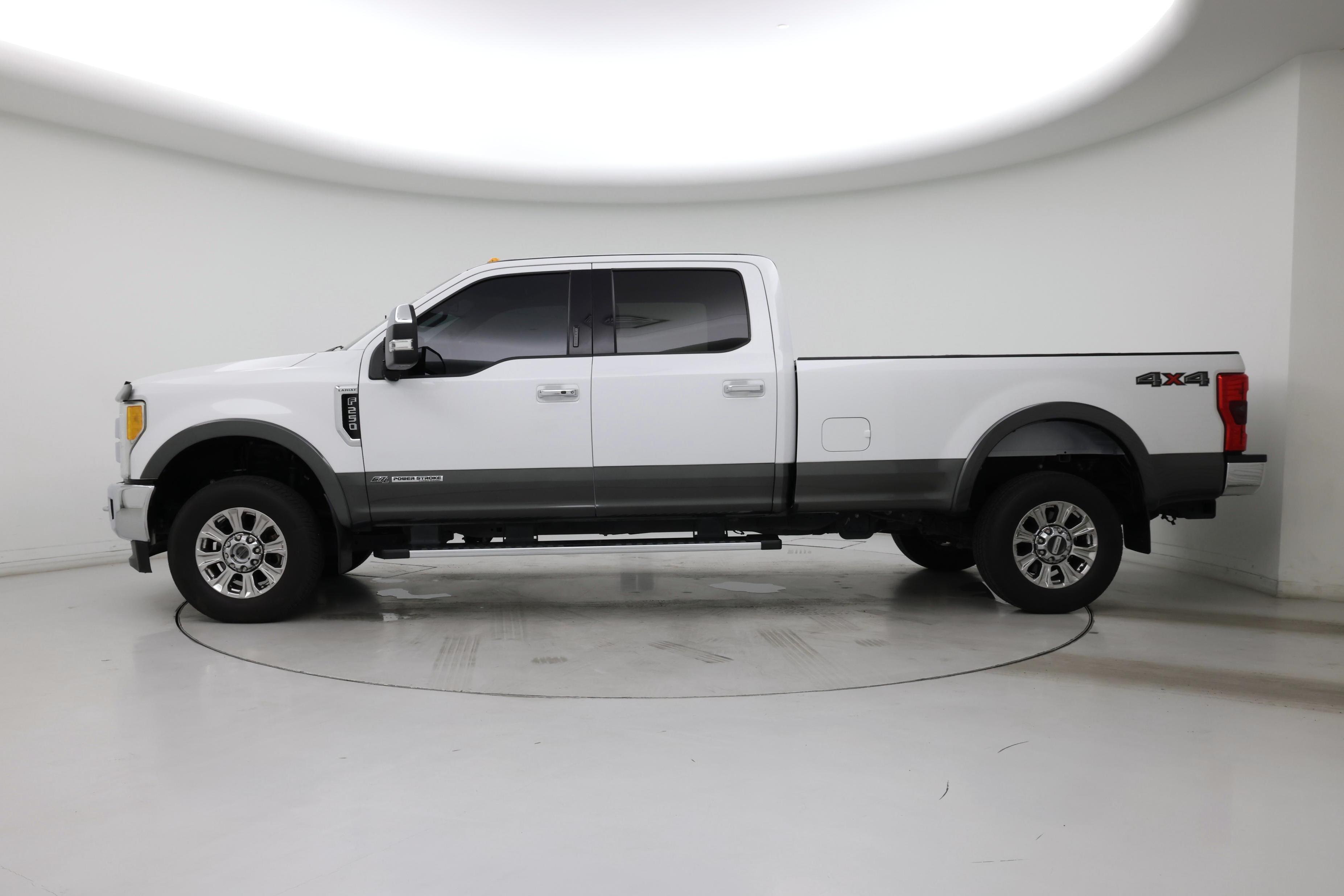 Thumbnail: 2017 Ford F-250 - 3