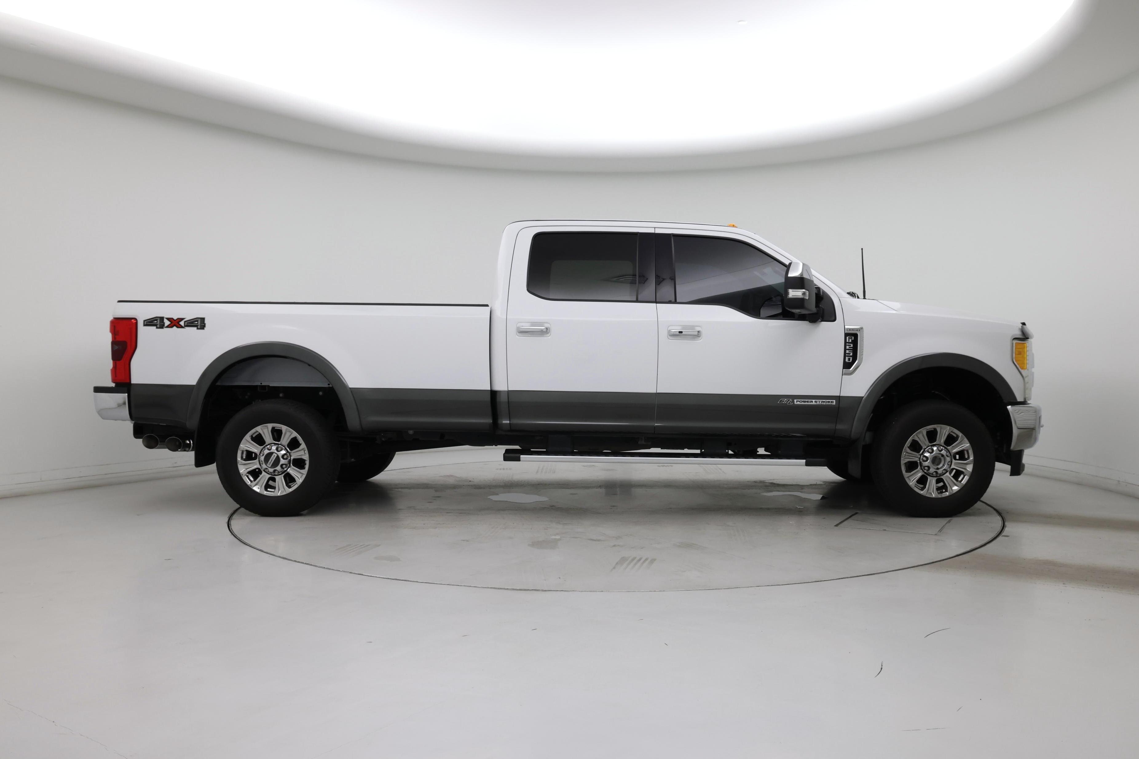Thumbnail: 2017 Ford F-250 - 7