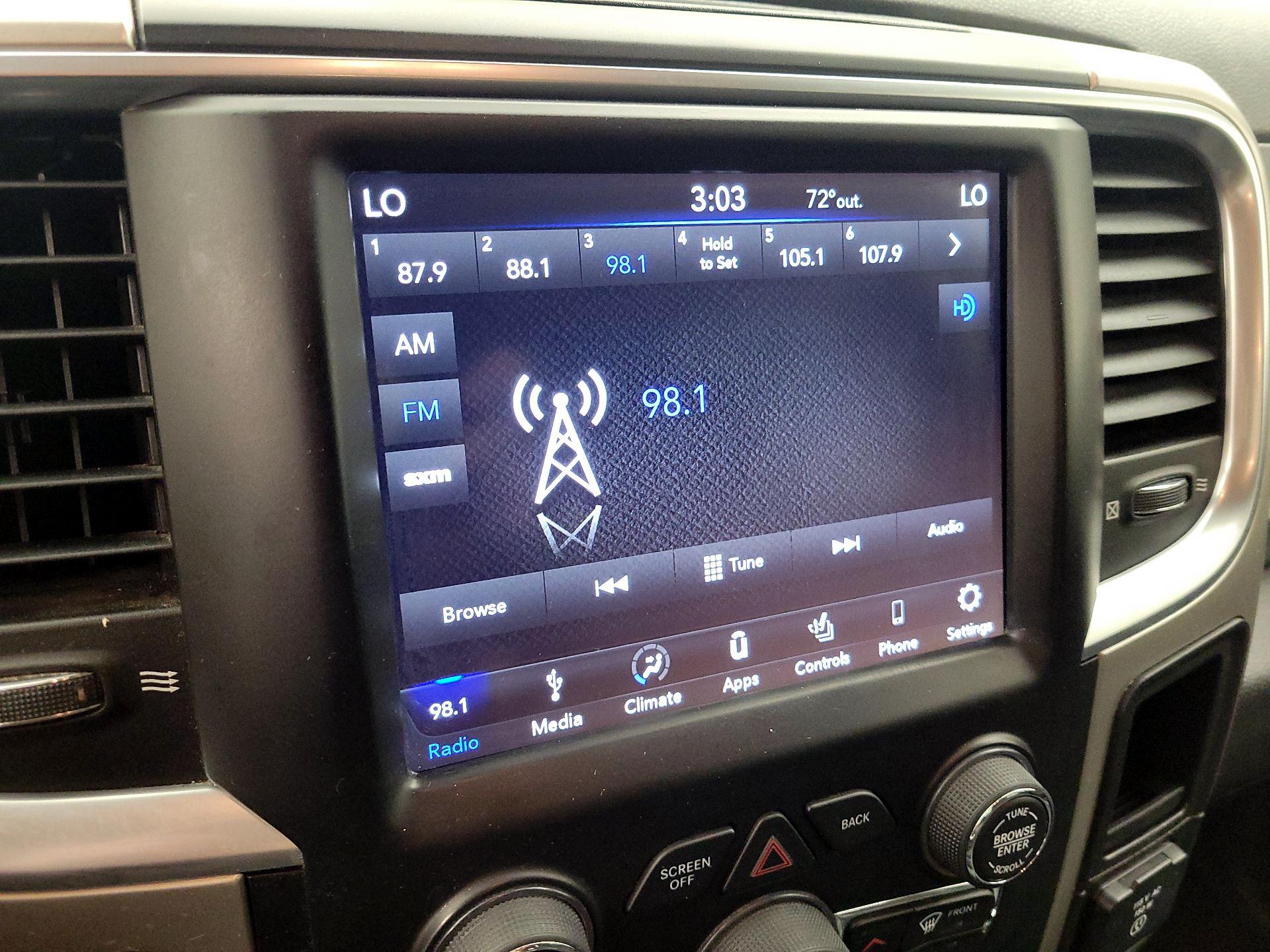 Thumbnail: 2019 RAM 1500 Classic - 13