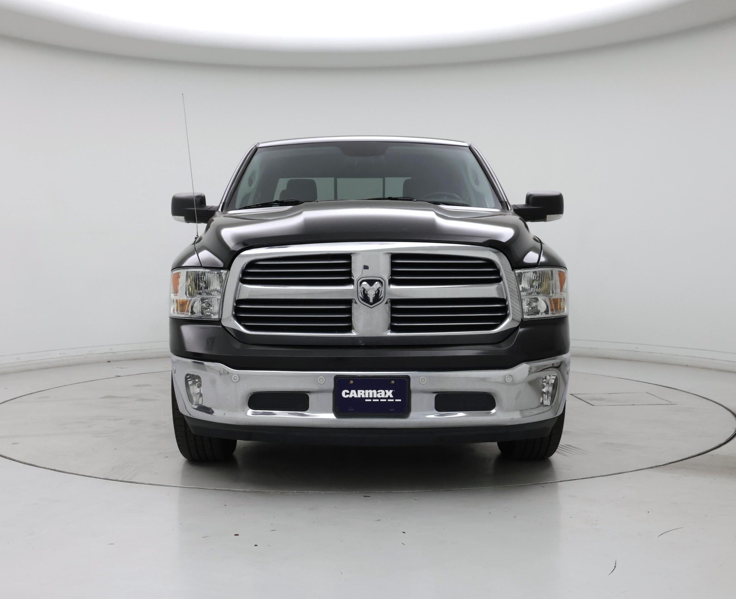 Thumbnail: 2019 RAM 1500 Classic - 5