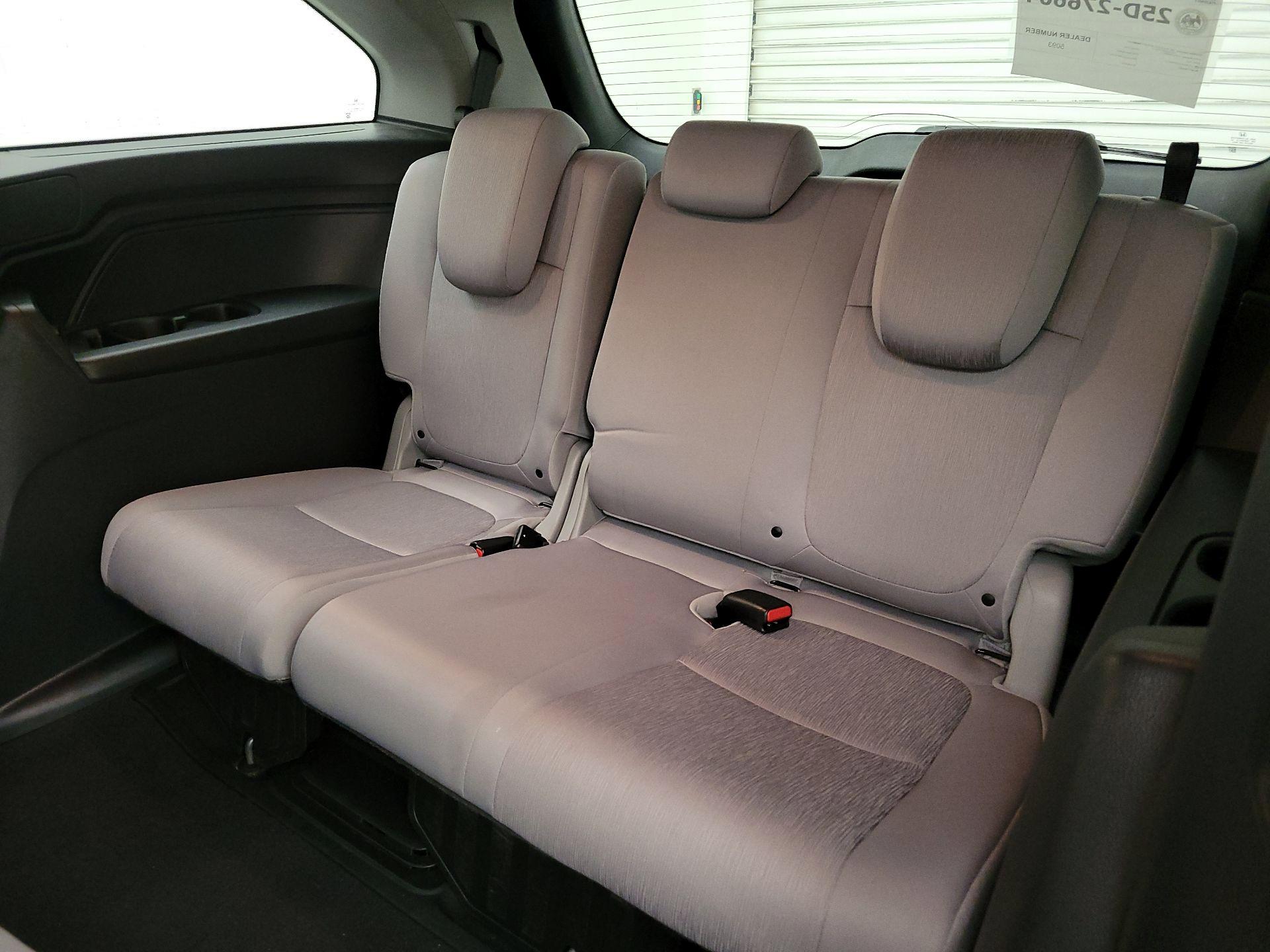 Thumbnail: 2019 Honda Odyssey - 20