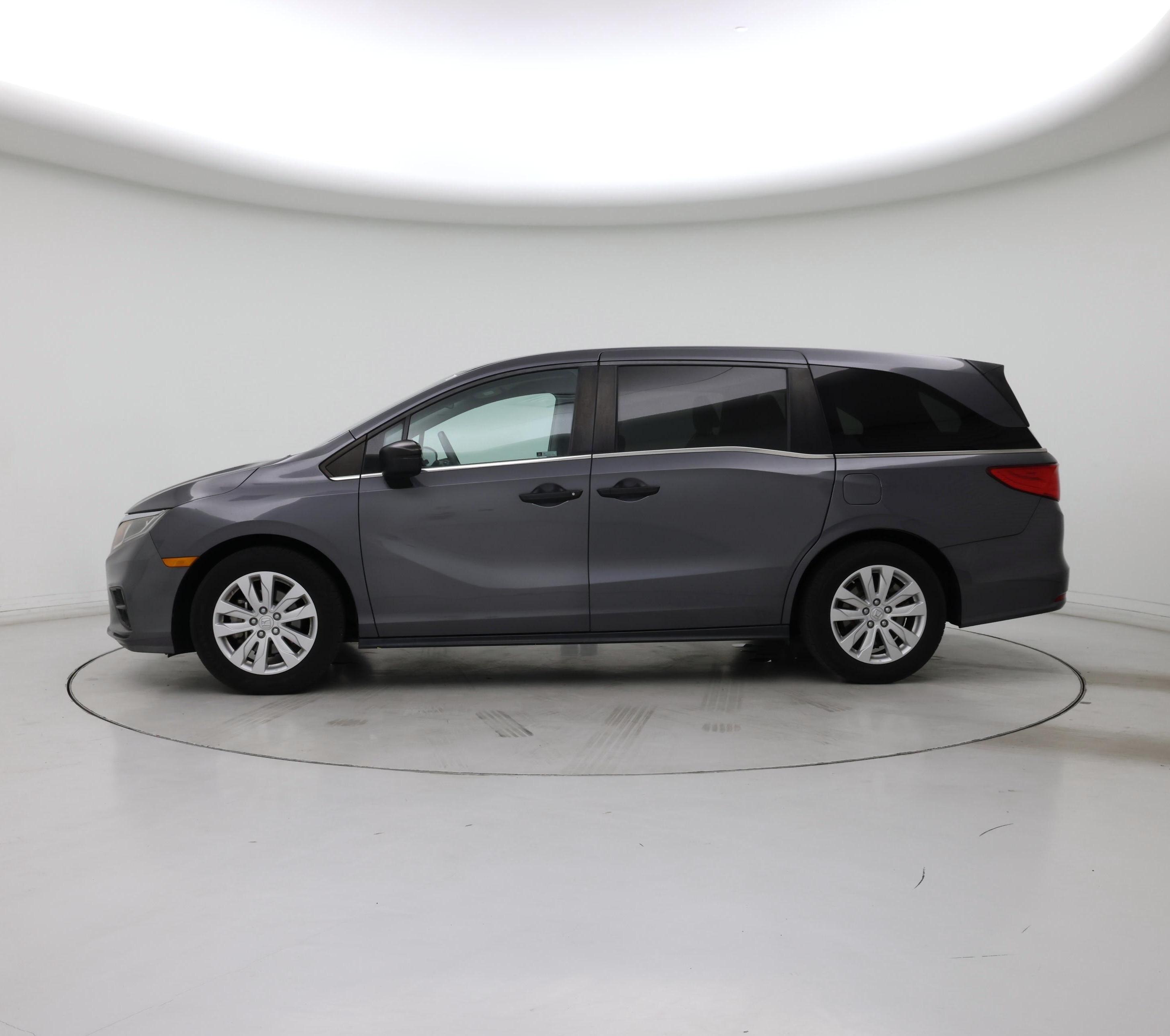 Thumbnail: 2019 Honda Odyssey - 3