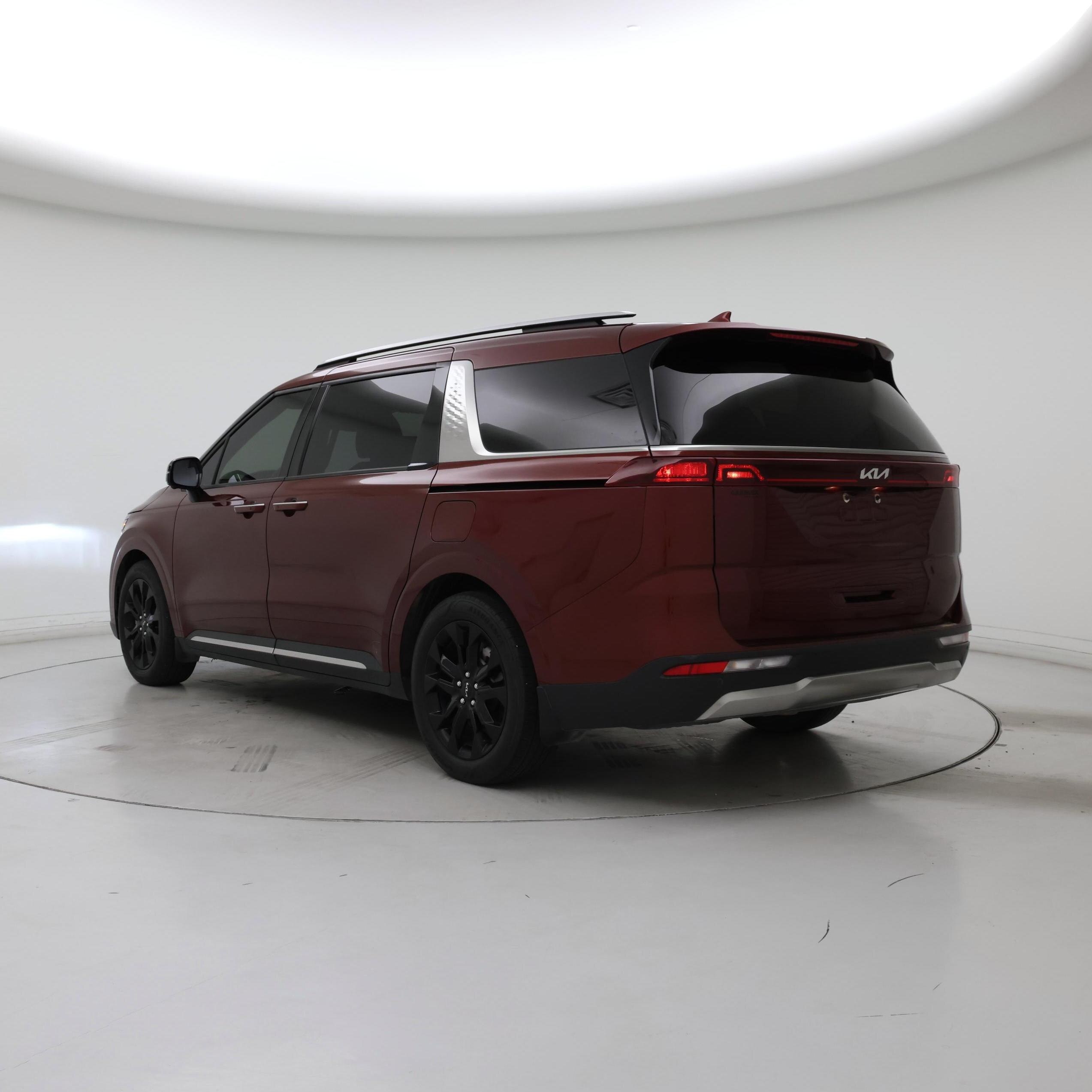 Thumbnail: 2023 Kia Carnival - 2