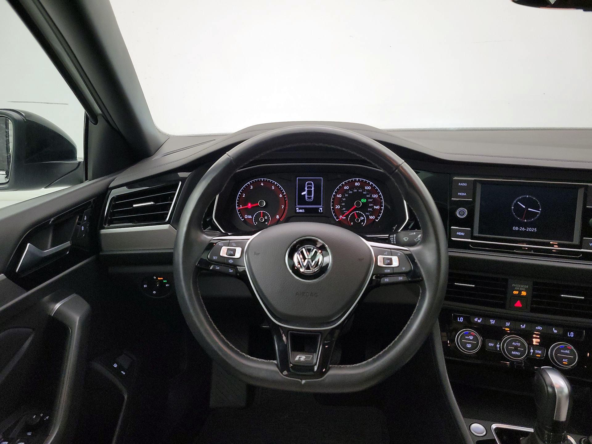 Thumbnail: 2020 Volkswagen Jetta - 10