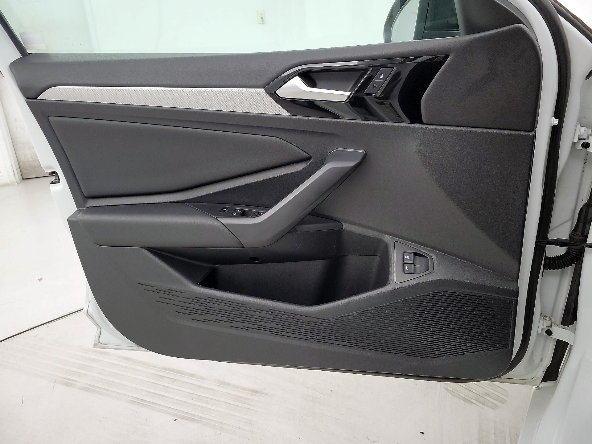 Thumbnail: 2020 Volkswagen Jetta - 12