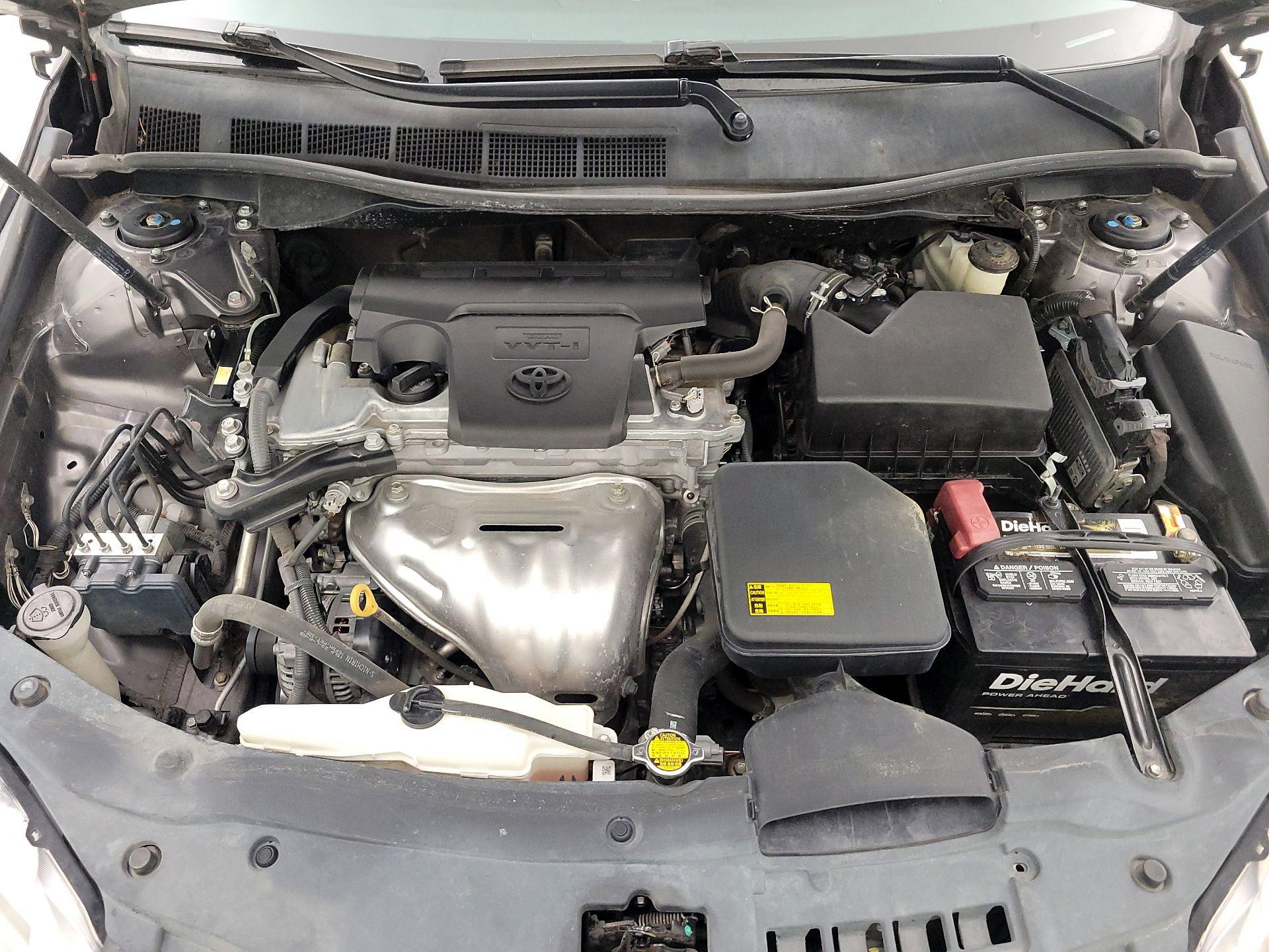 Thumbnail: 2015 Toyota Camry - 17