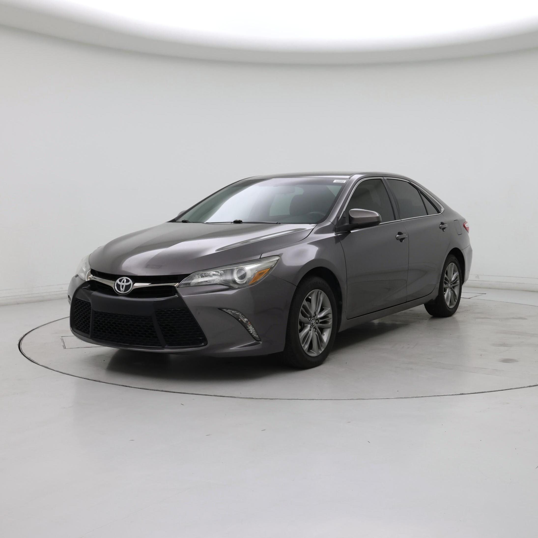 Thumbnail: 2015 Toyota Camry - 4