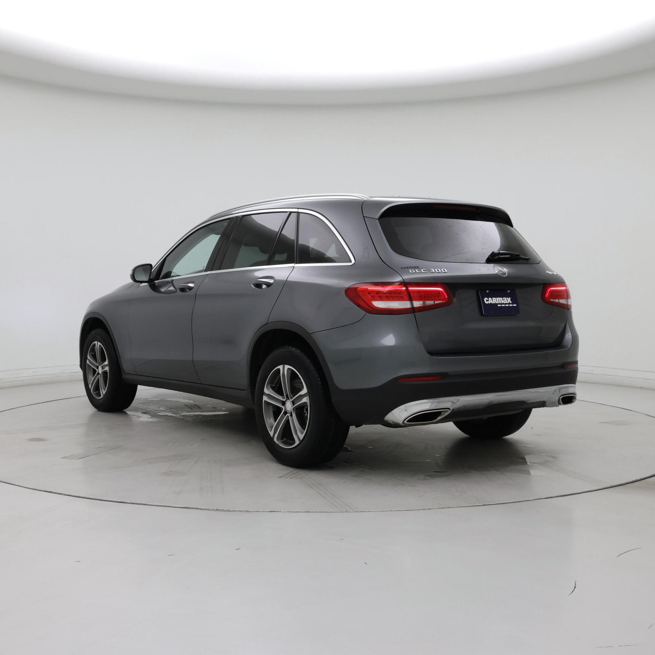 Thumbnail: 2016 Mercedes-Benz GLC - 2