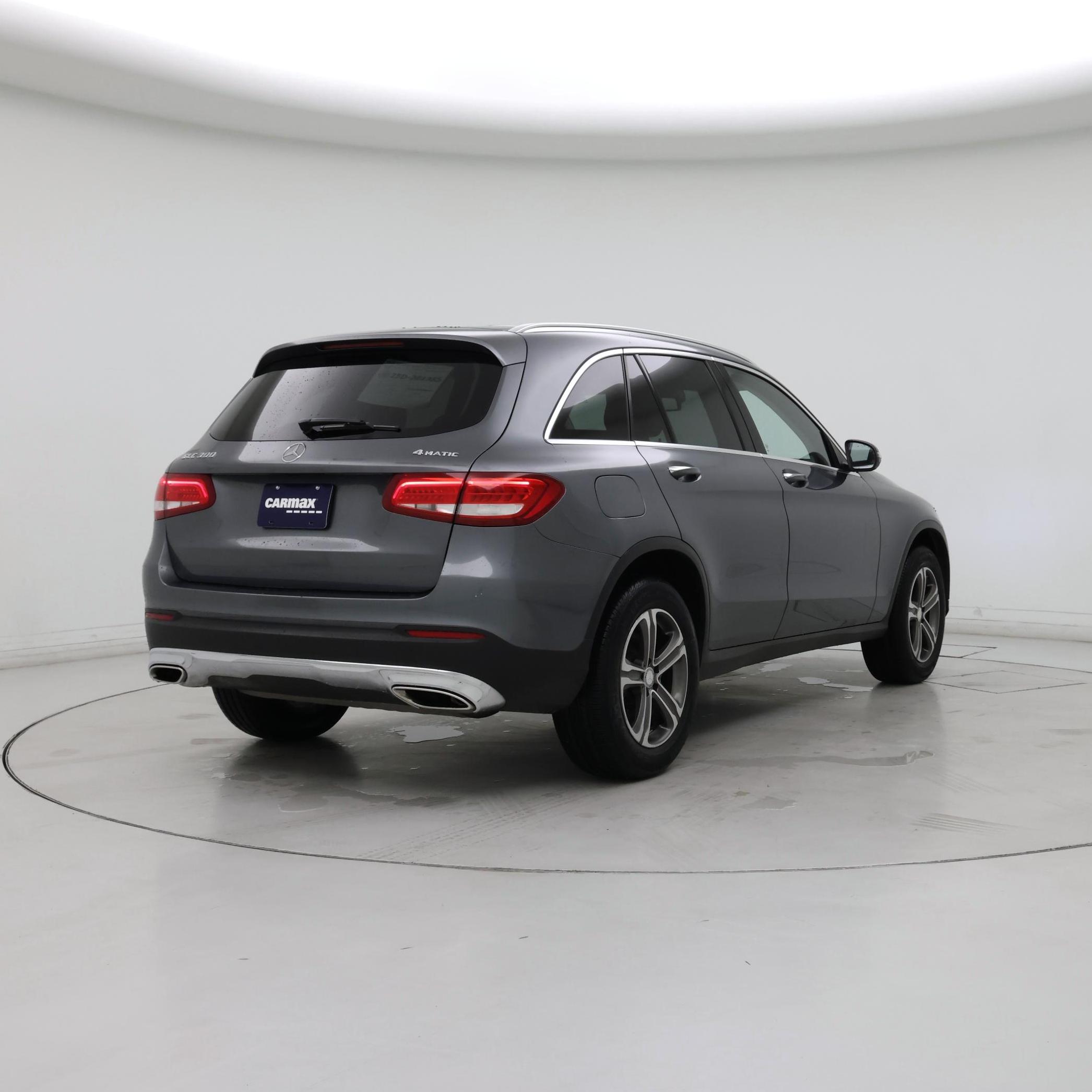 Thumbnail: 2016 Mercedes-Benz GLC - 8