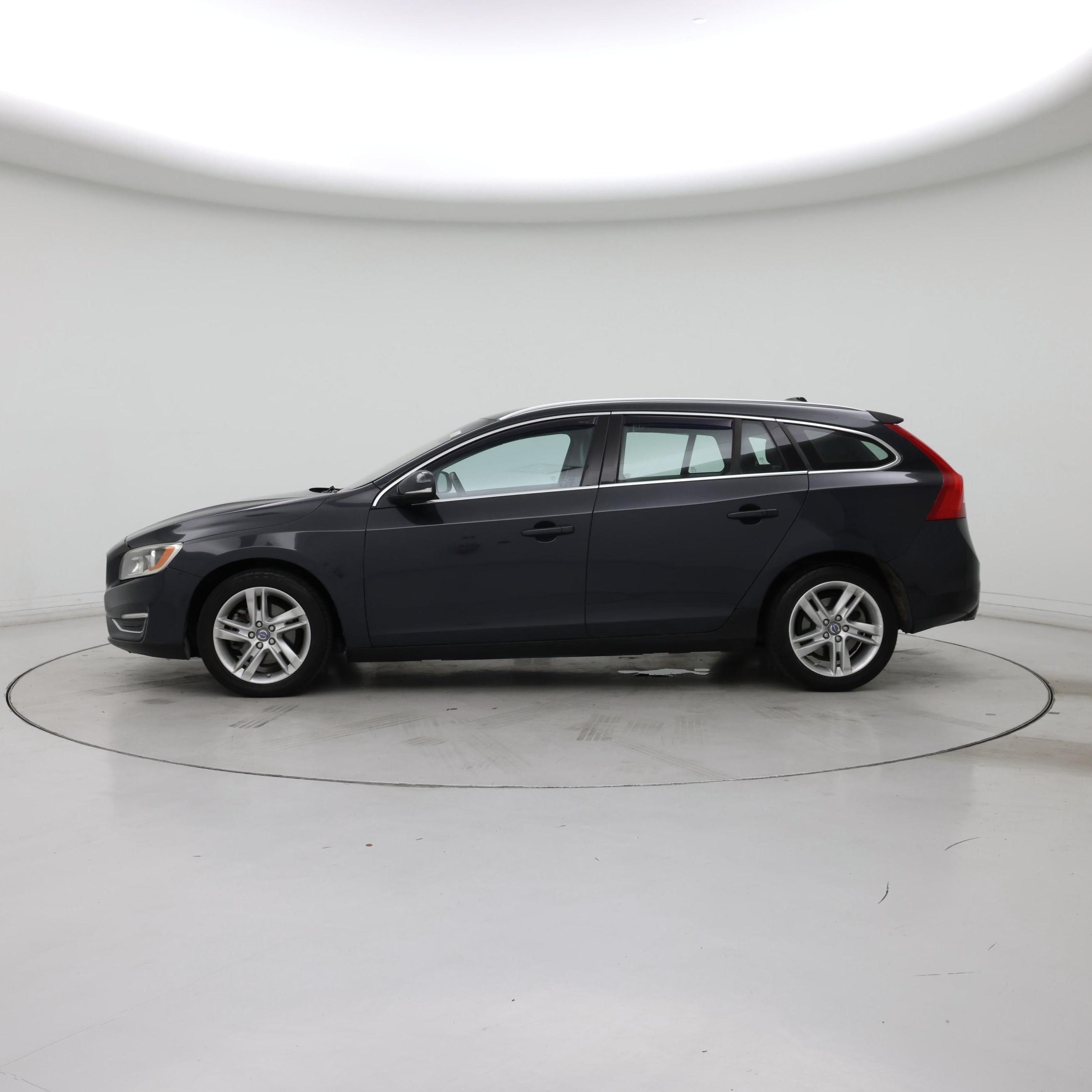 Thumbnail: 2015 Volvo V60 - 3