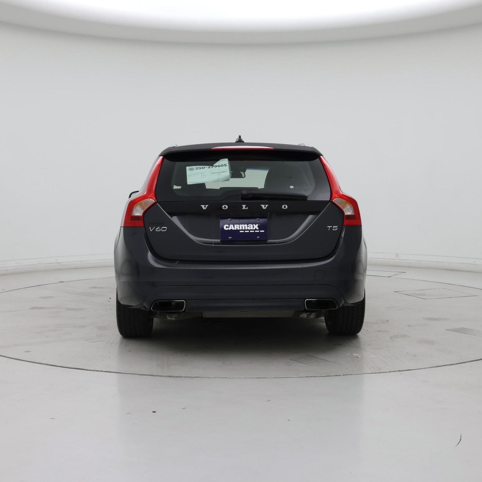 Thumbnail: 2015 Volvo V60 - 6