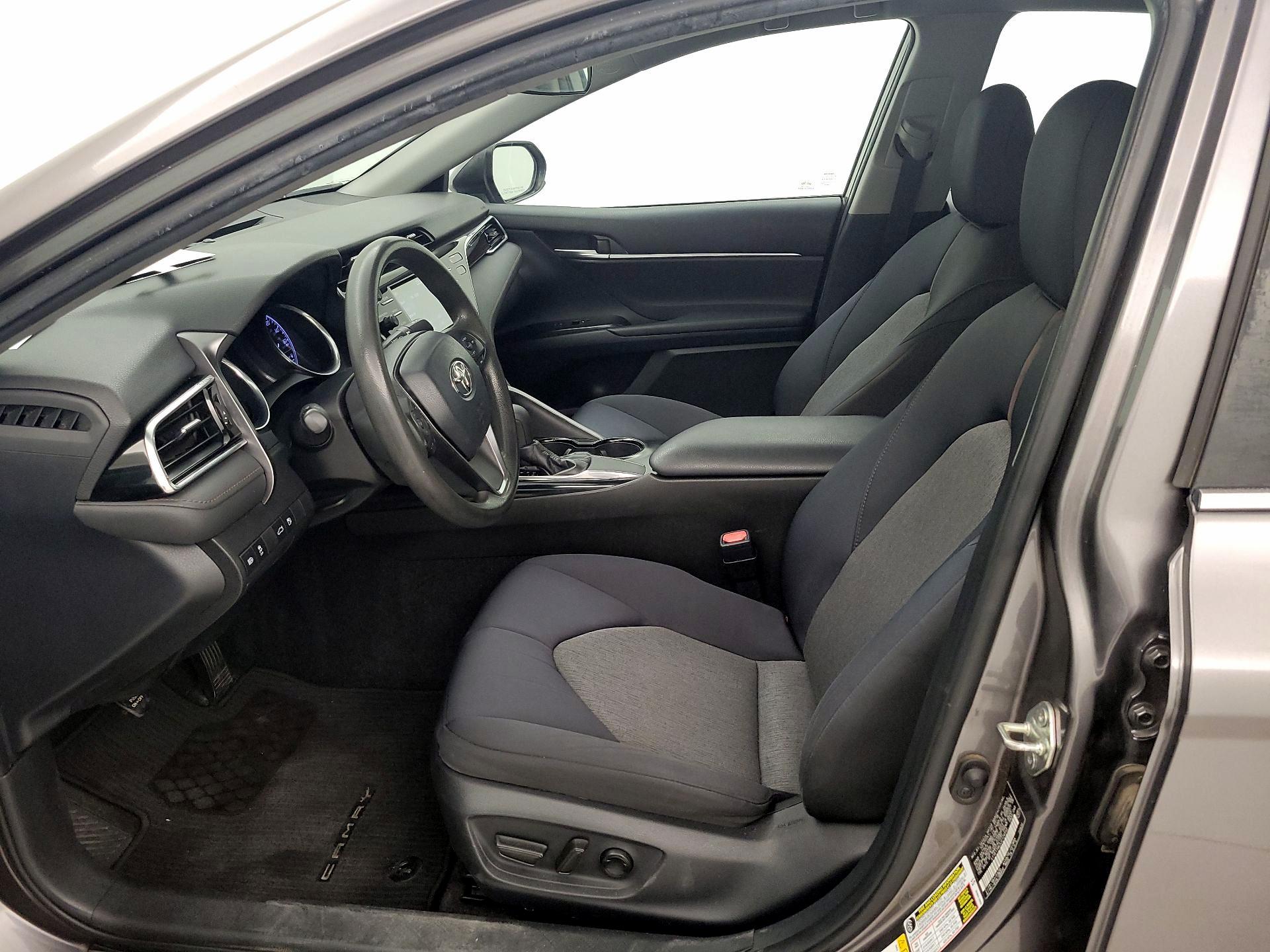Thumbnail: 2018 Toyota Camry - 11