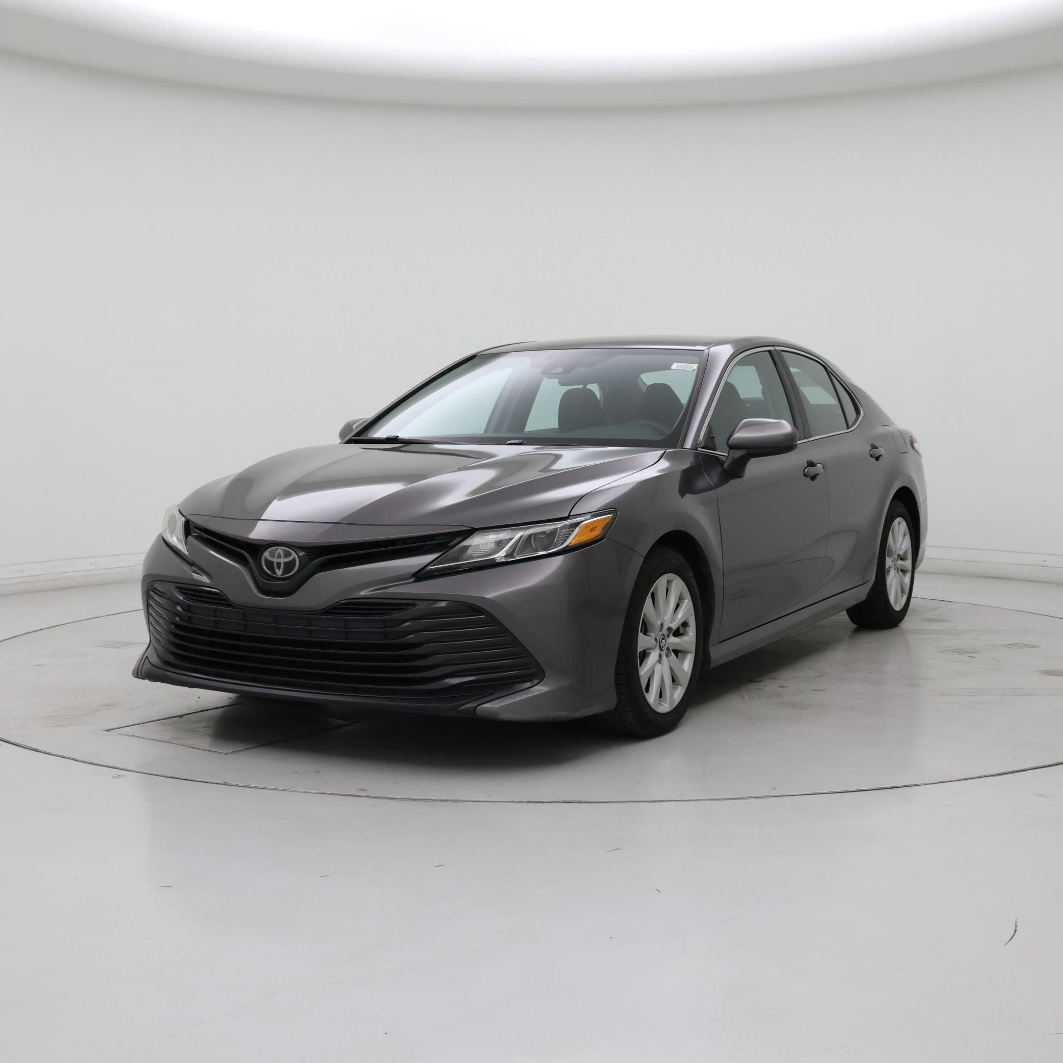 Thumbnail: 2018 Toyota Camry - 4