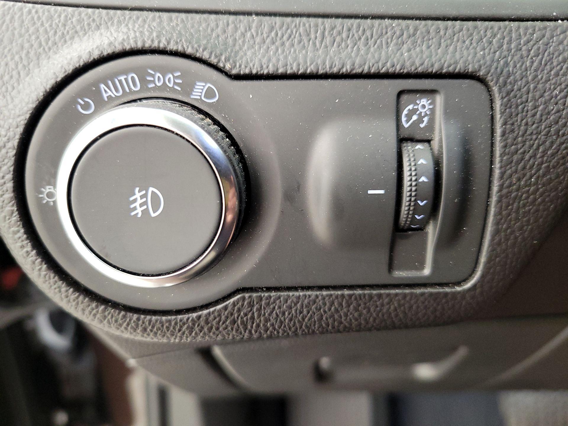 Thumbnail: 2020 Buick Envision - 13