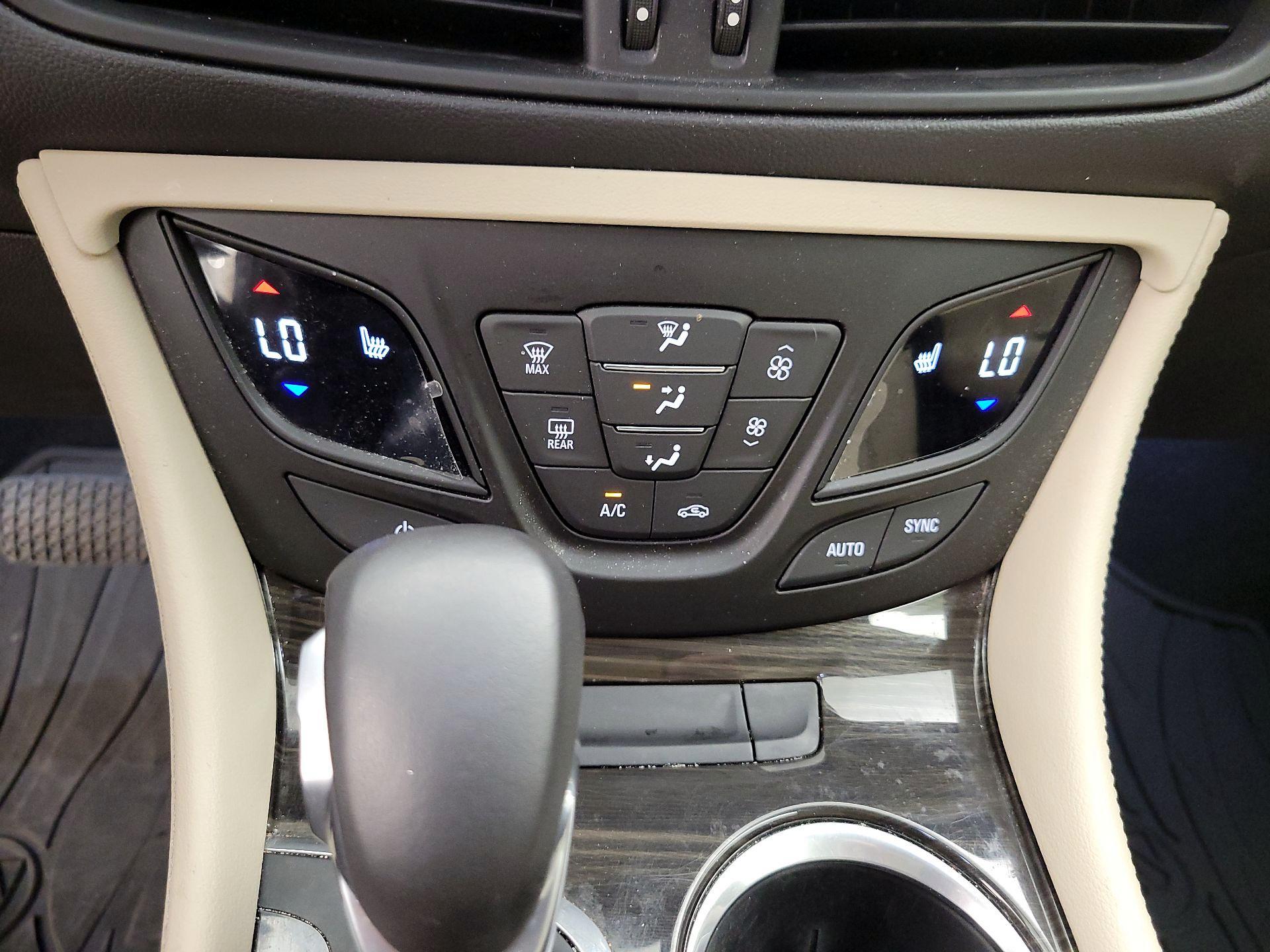 Thumbnail: 2020 Buick Envision - 16