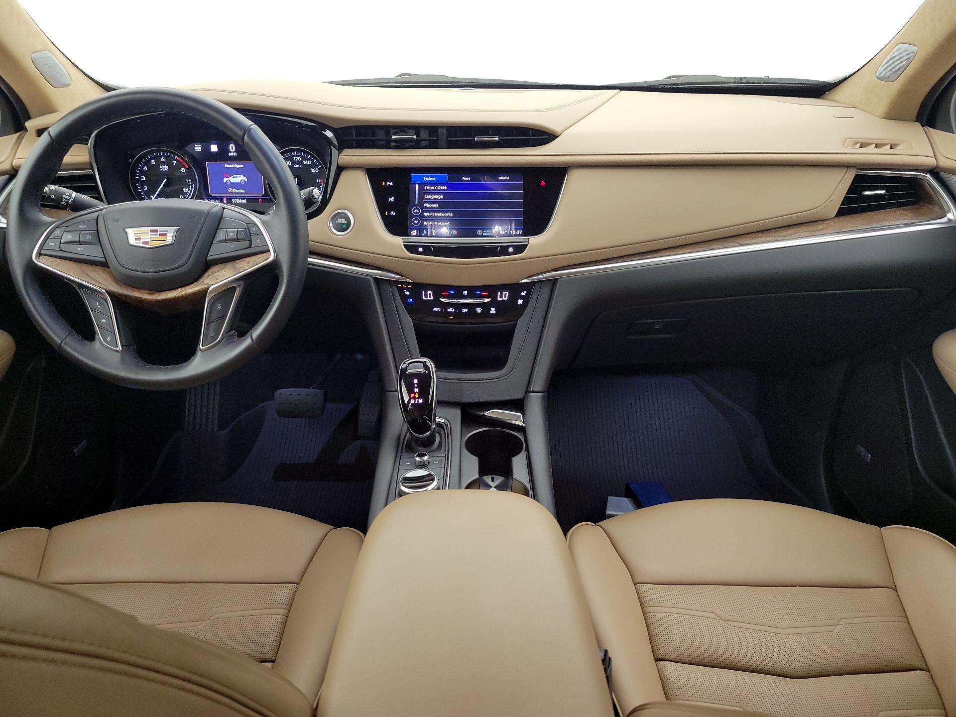 Thumbnail: 2024 Cadillac XT5 - 9