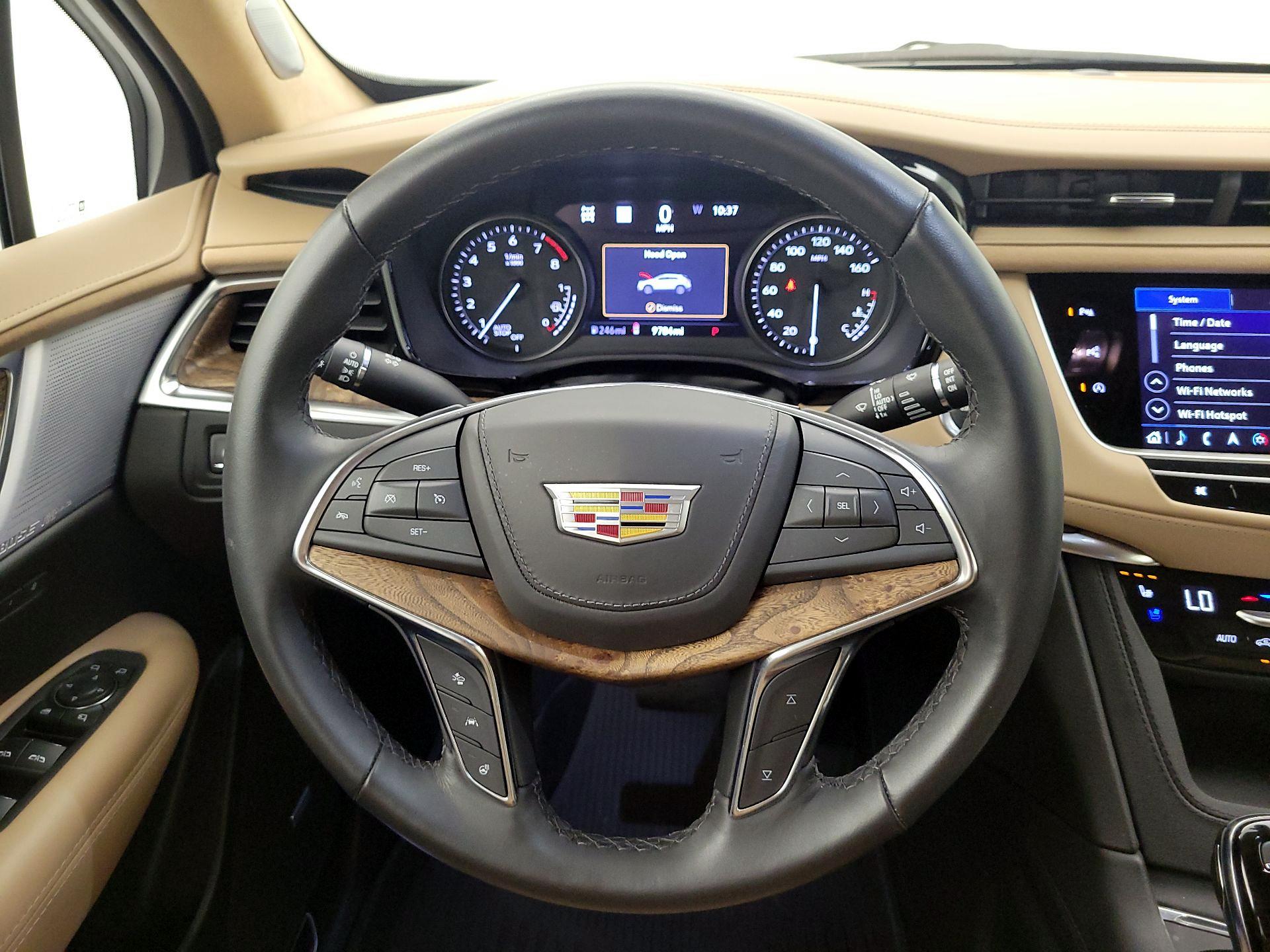 Thumbnail: 2024 Cadillac XT5 - 10