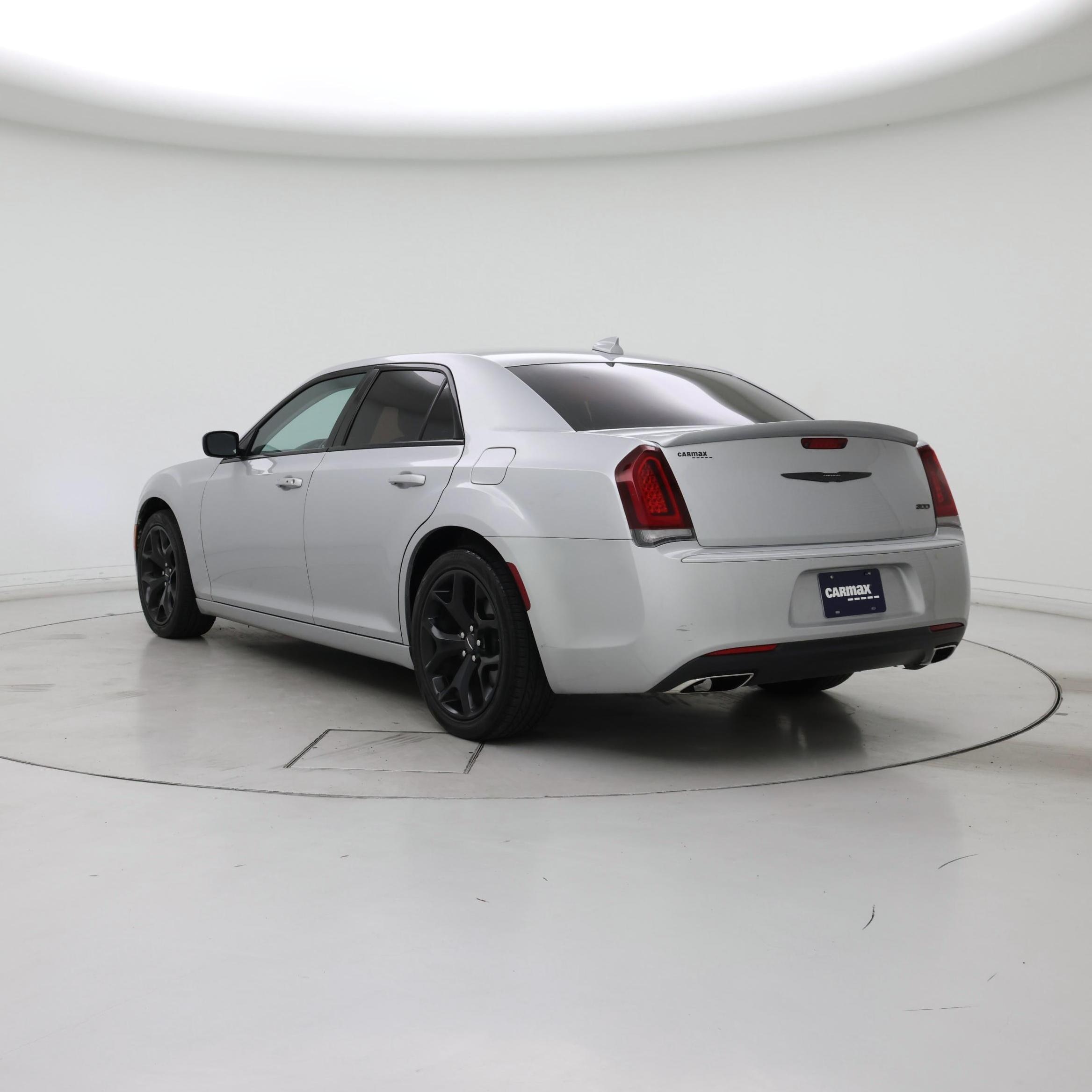 Thumbnail: 2021 Chrysler 300 - 2
