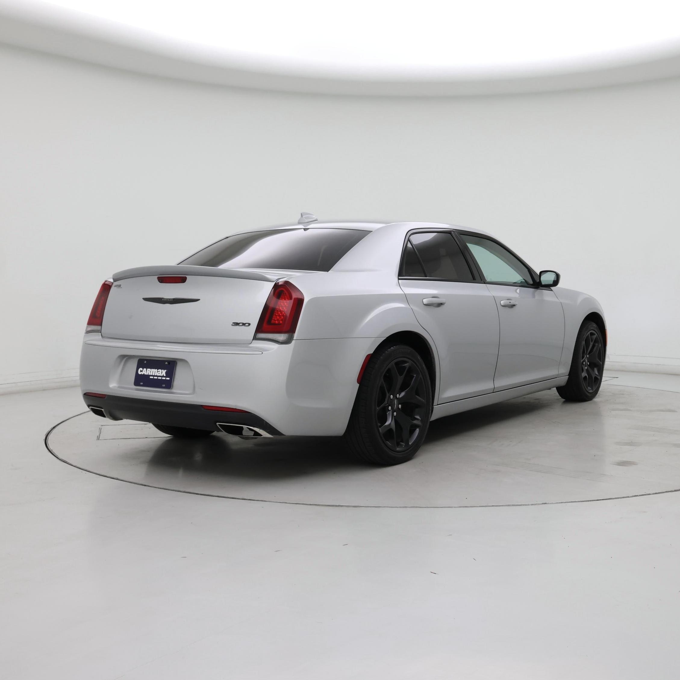 Thumbnail: 2021 Chrysler 300 - 8