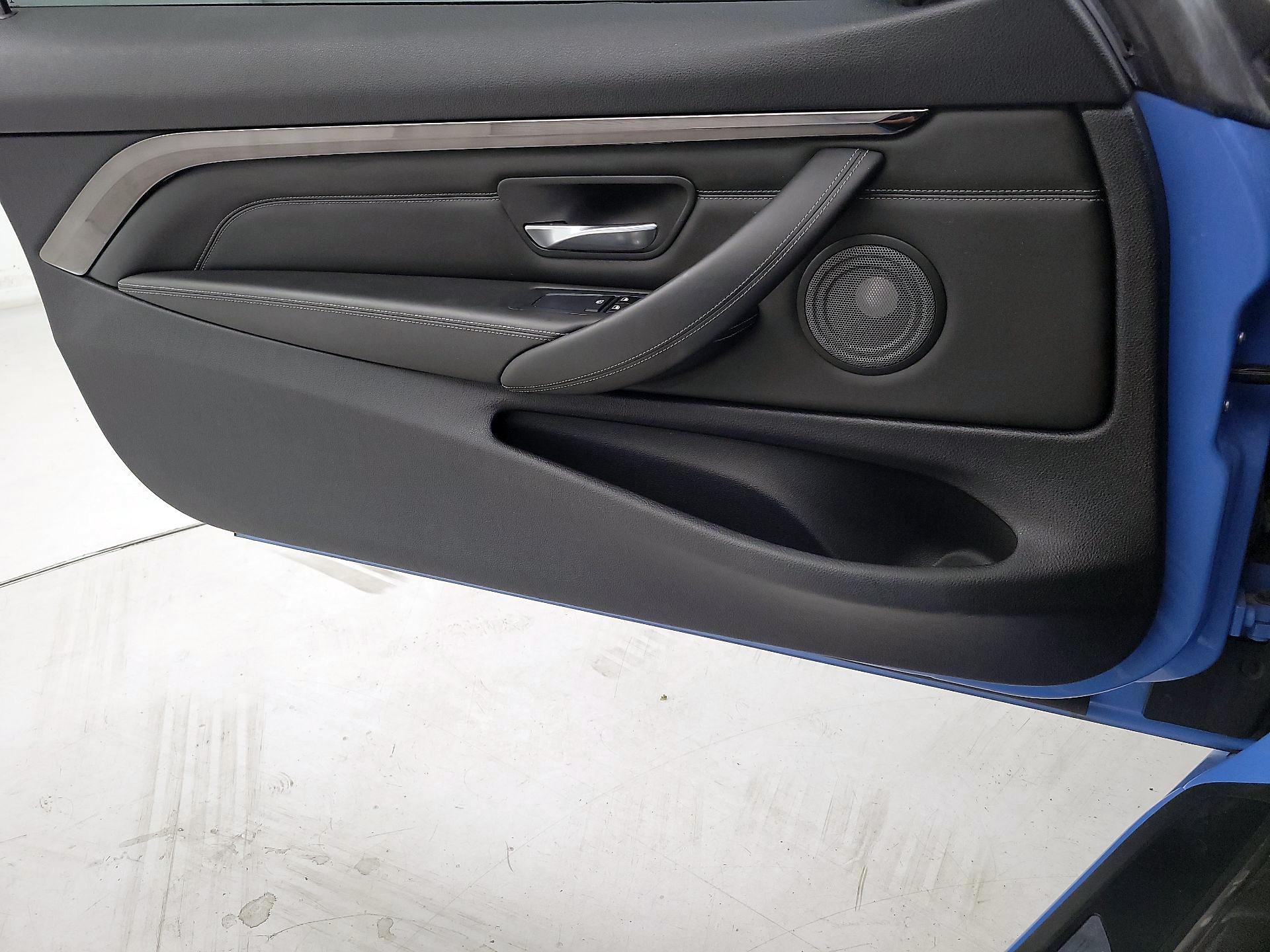 Thumbnail: 2015 BMW M4 - 12
