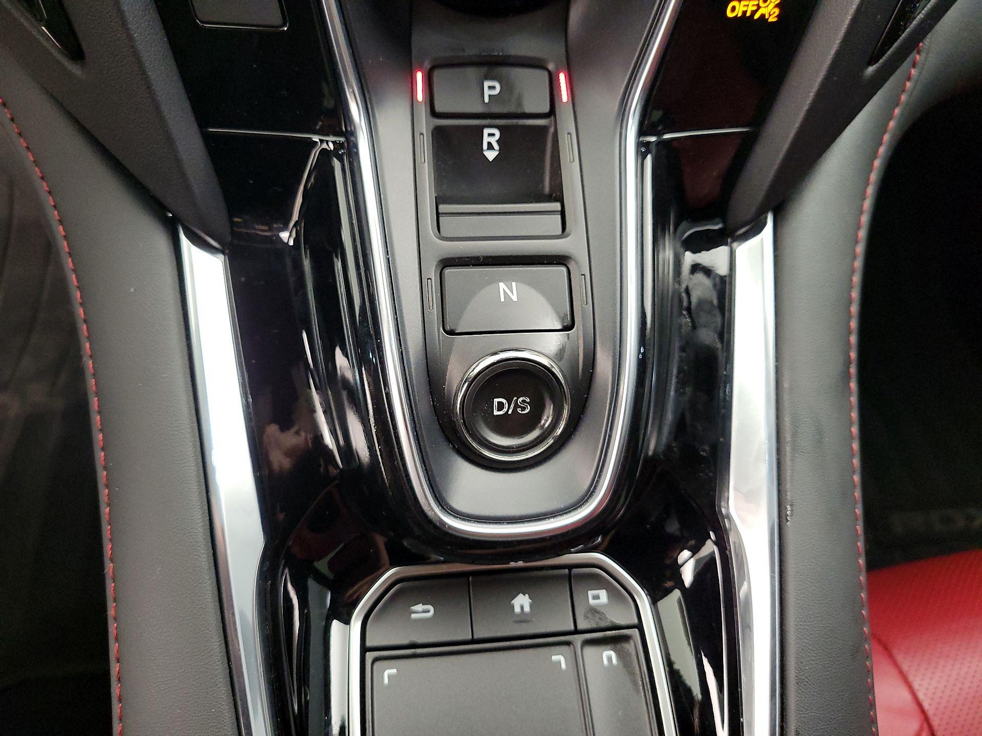Thumbnail: 2019 Acura RDX - 18