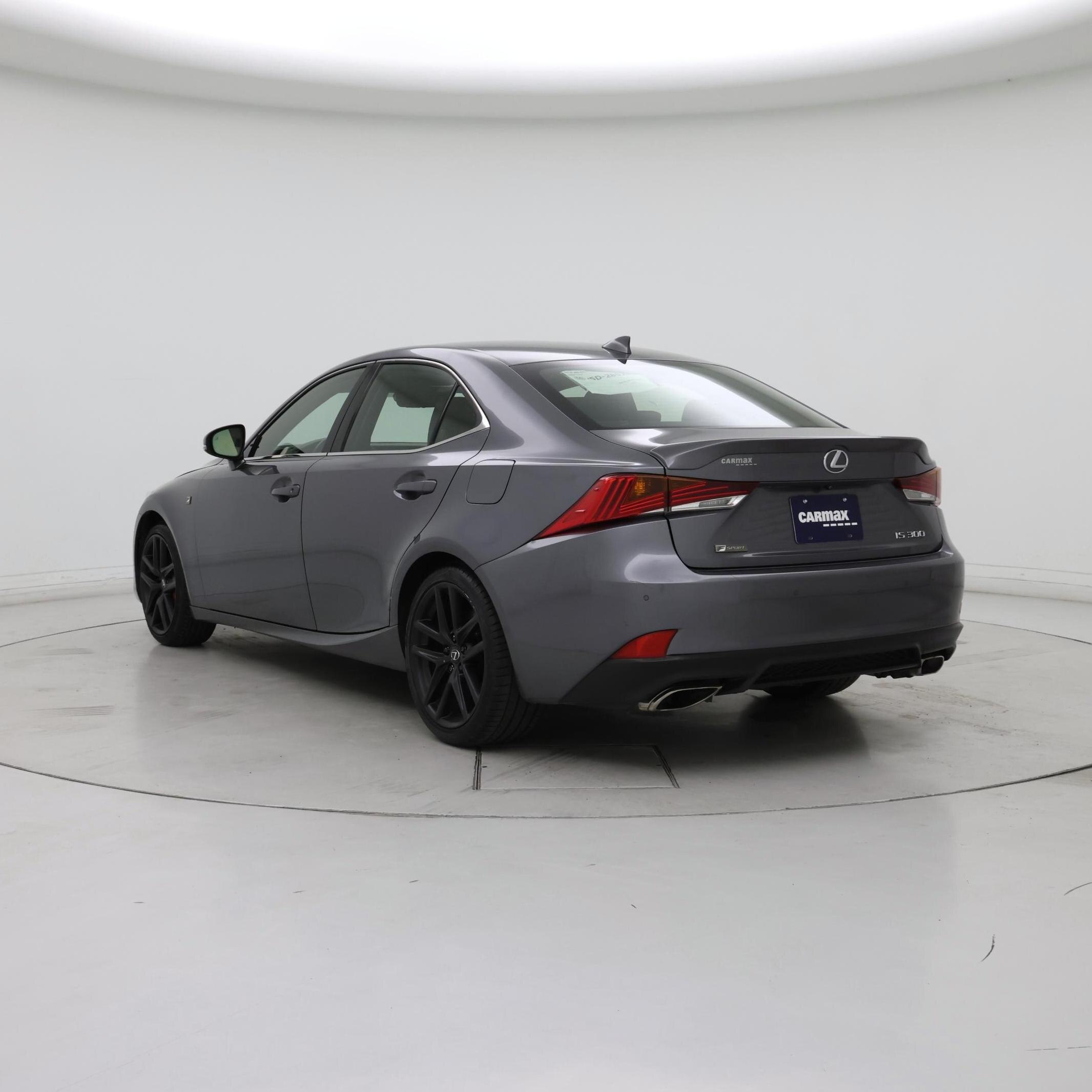 Thumbnail: 2018 Lexus IS - 2