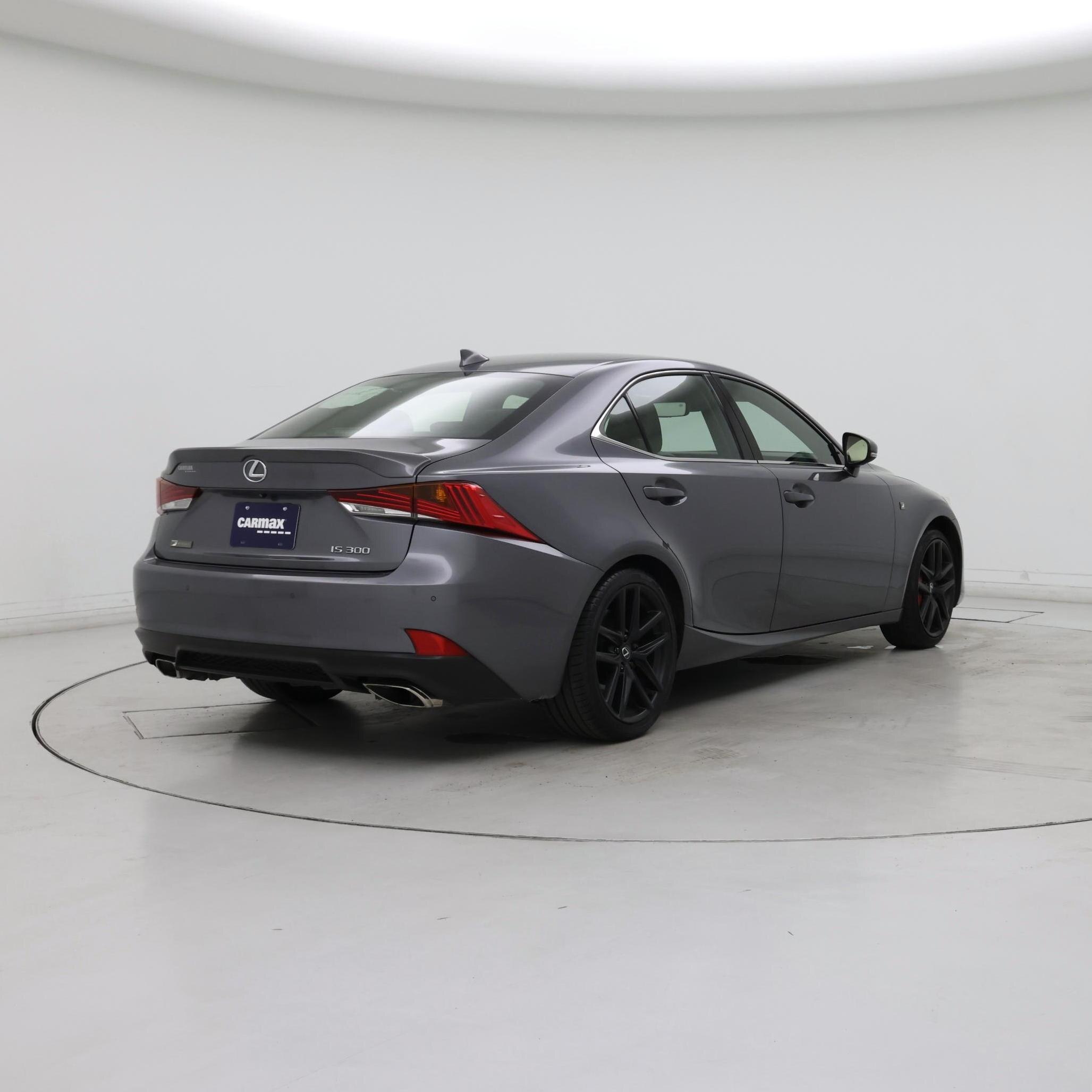 Thumbnail: 2018 Lexus IS - 8