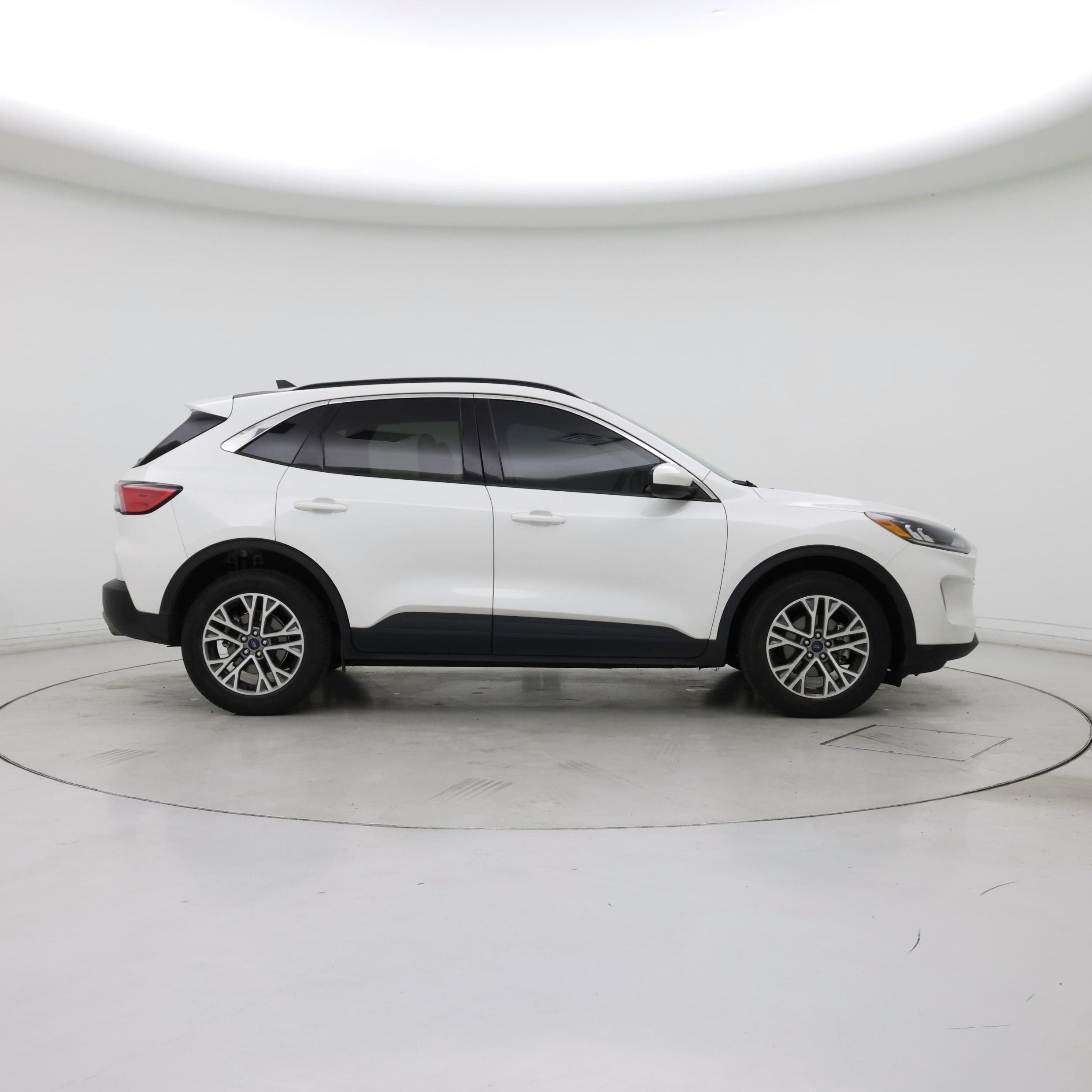 Thumbnail: 2022 Ford Escape - 7