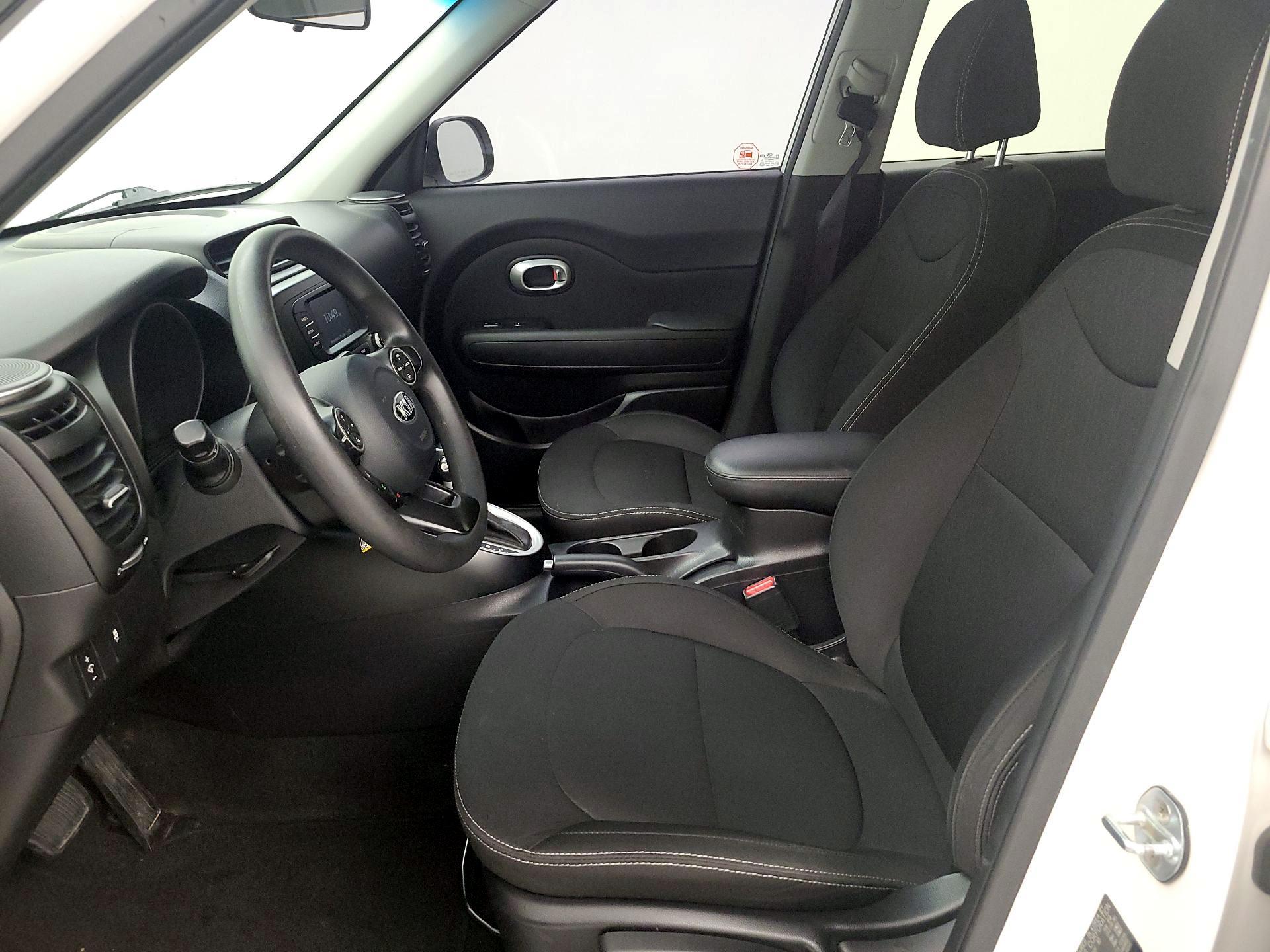 Thumbnail: 2019 Kia Soul - 11