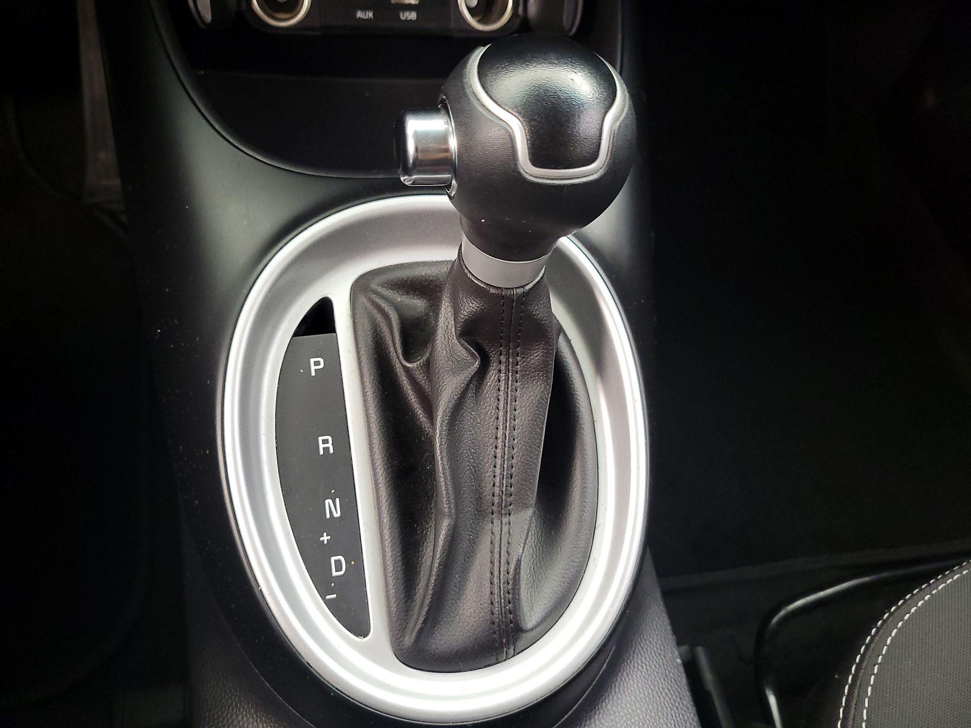 Thumbnail: 2019 Kia Soul - 17