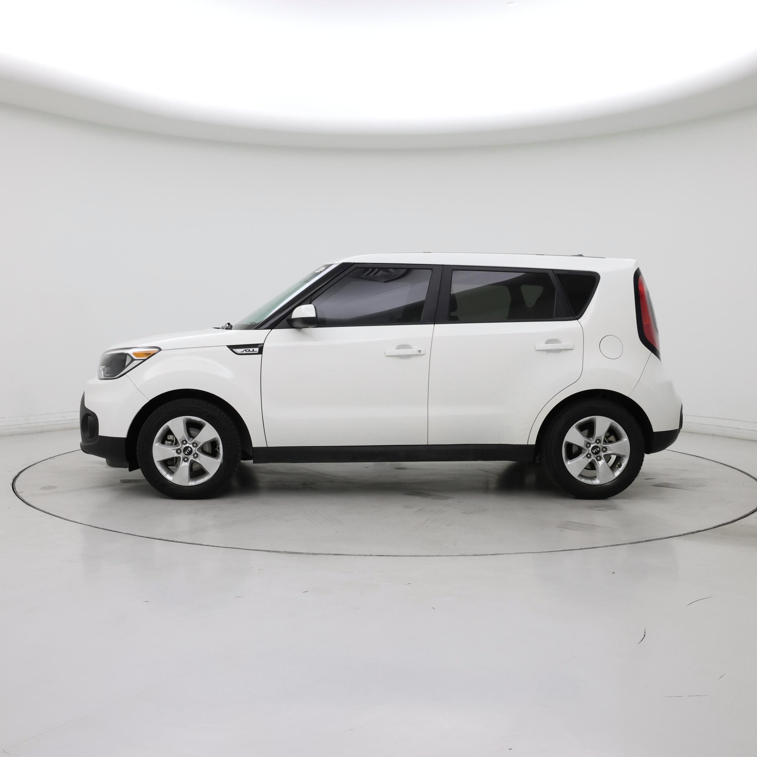 Thumbnail: 2019 Kia Soul - 3