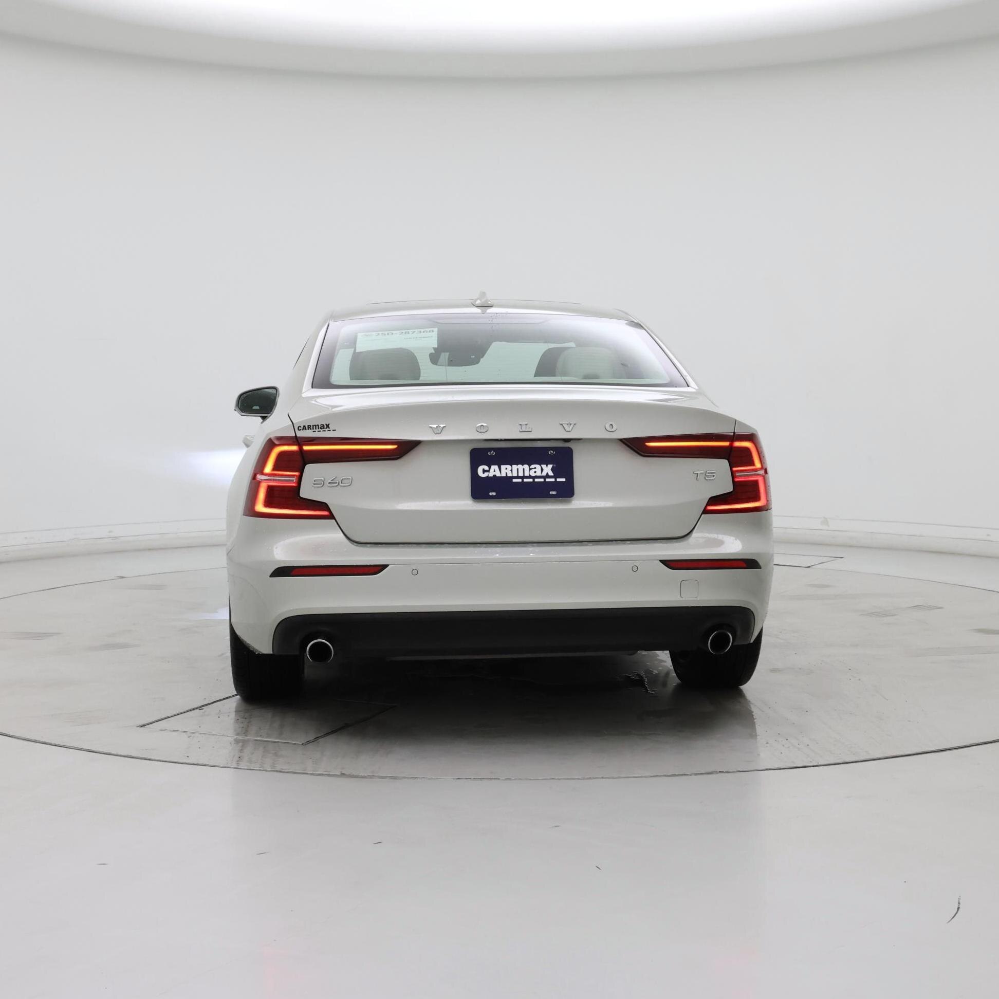 Thumbnail: 2020 Volvo S60 - 6