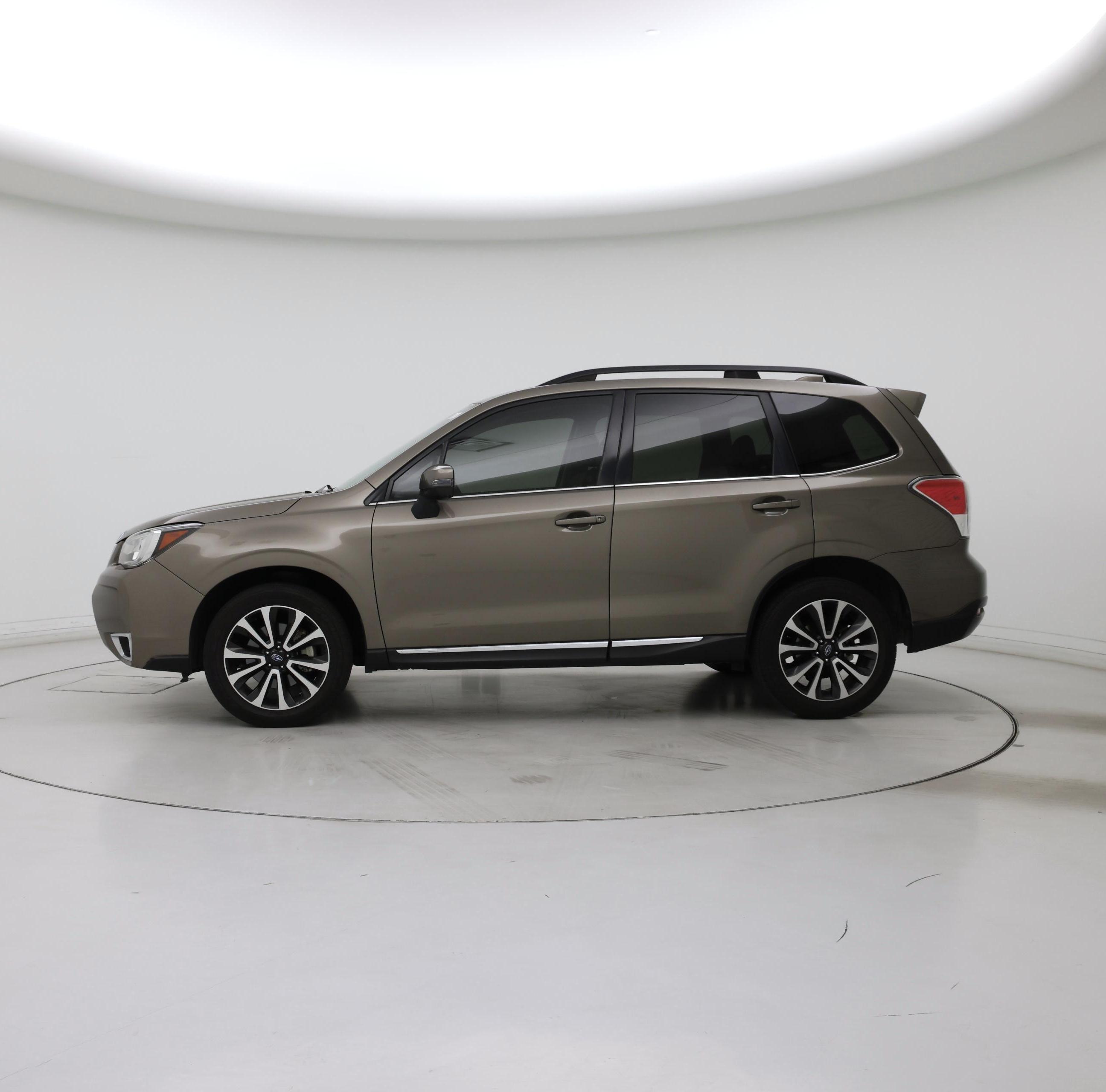 Thumbnail: 2017 Subaru Forester - 3