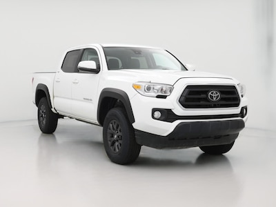 White 2022 Toyota Tacoma SR5