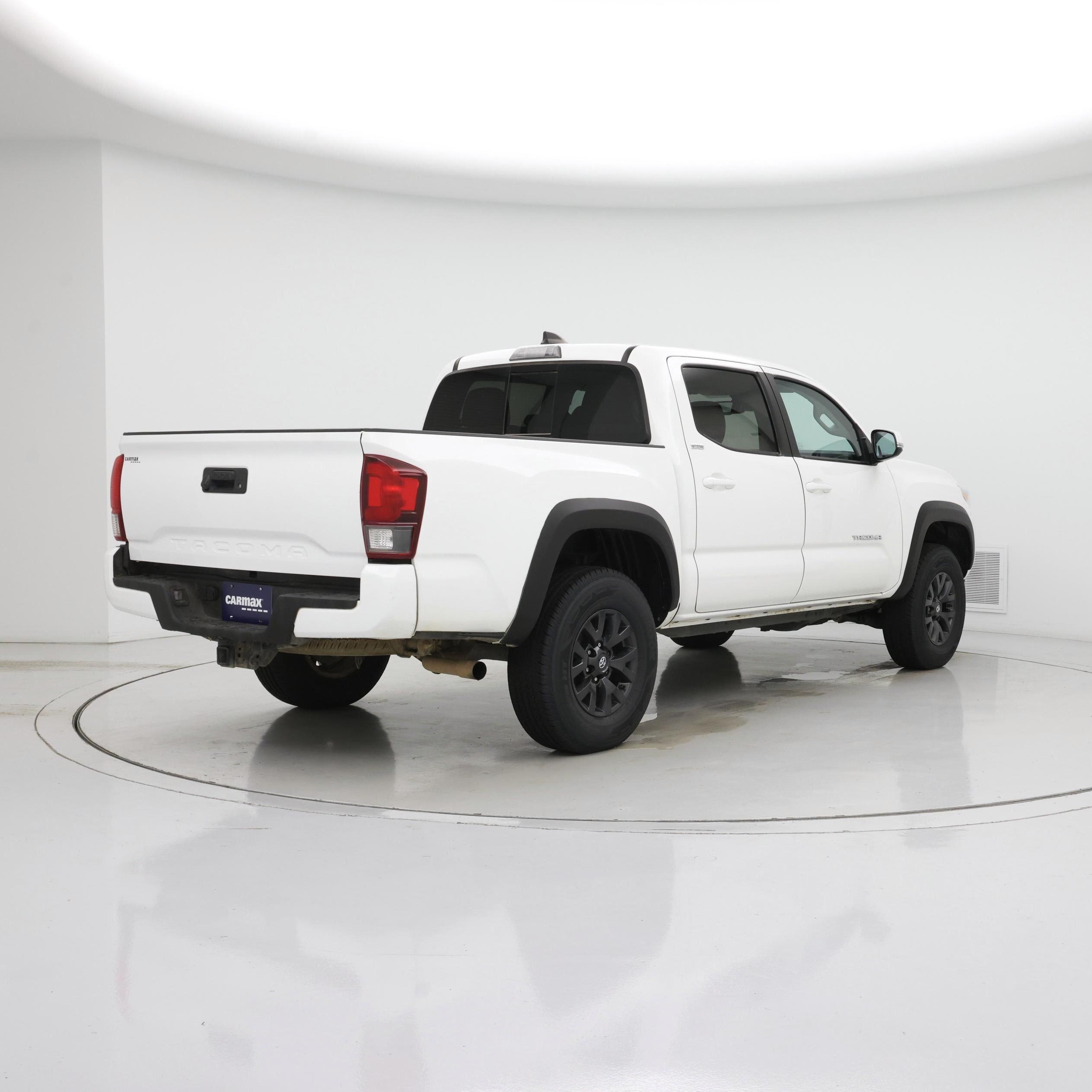 Thumbnail: 2022 Toyota Tacoma - 8