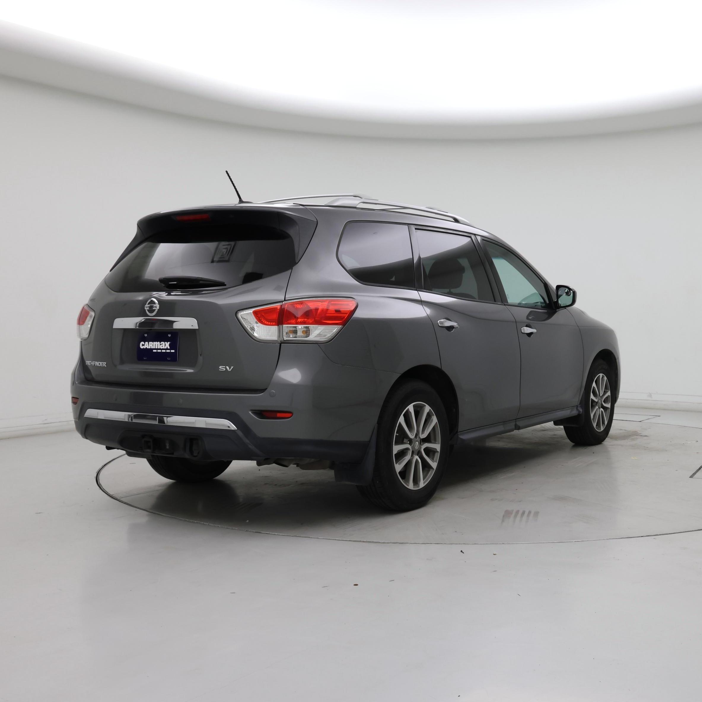 Thumbnail: 2015 Nissan Pathfinder - 8
