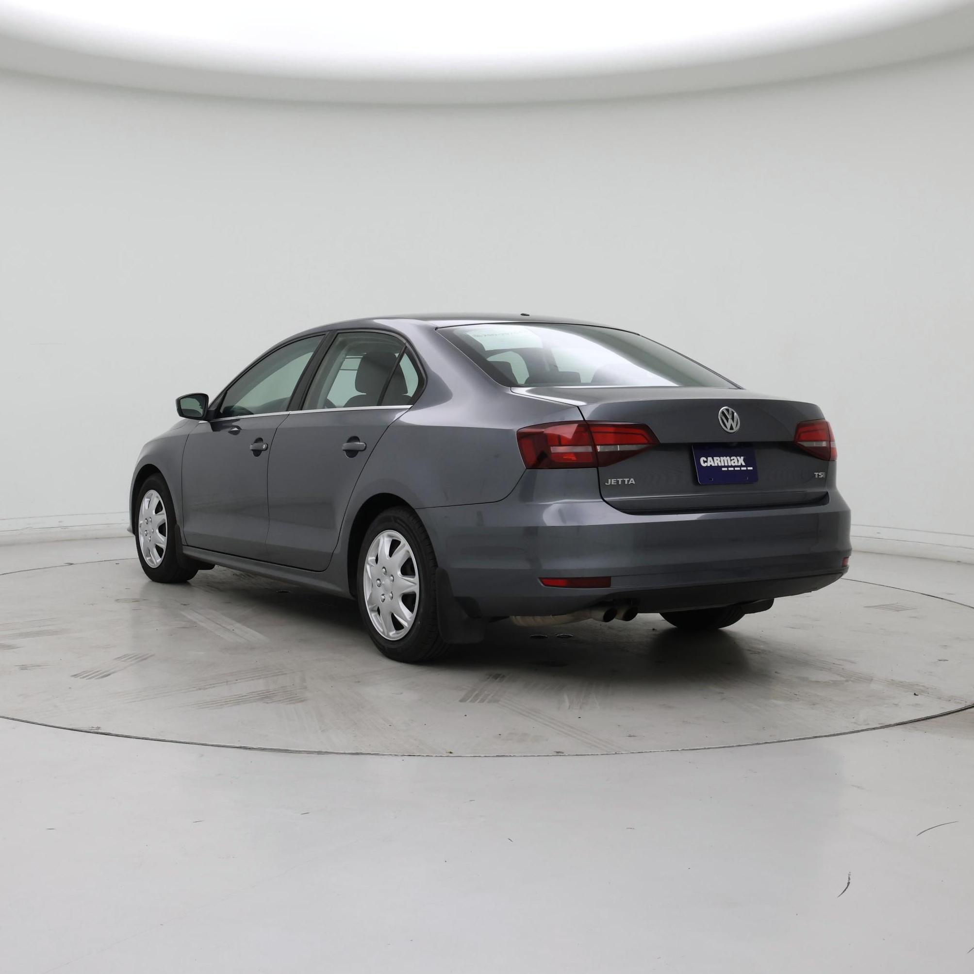 Thumbnail: 2017 Volkswagen Jetta - 2