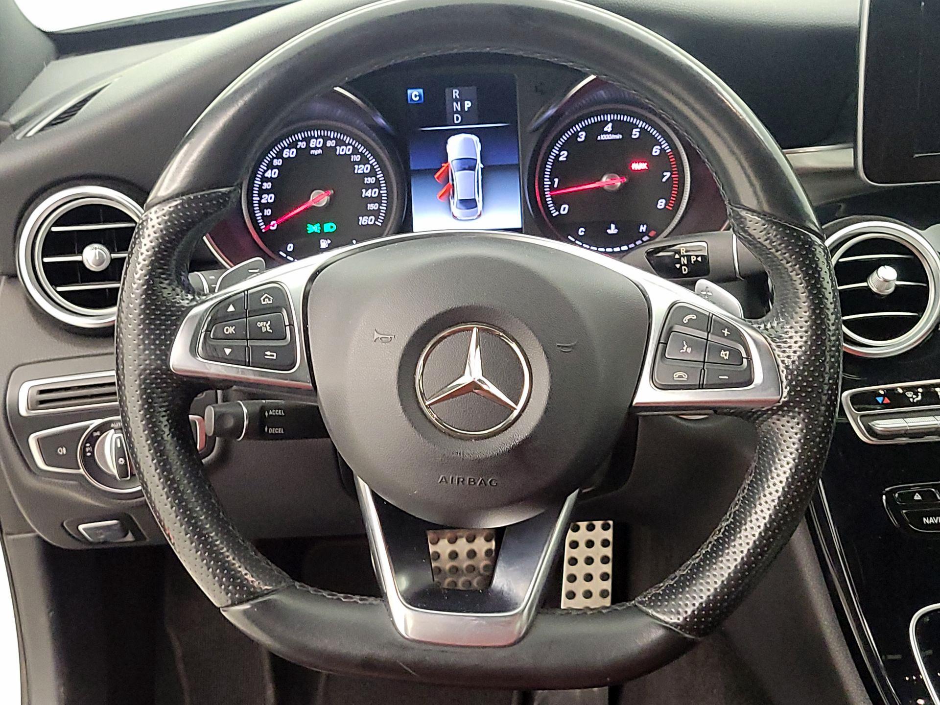 Thumbnail: 2018 Mercedes-Benz C-Class - 10