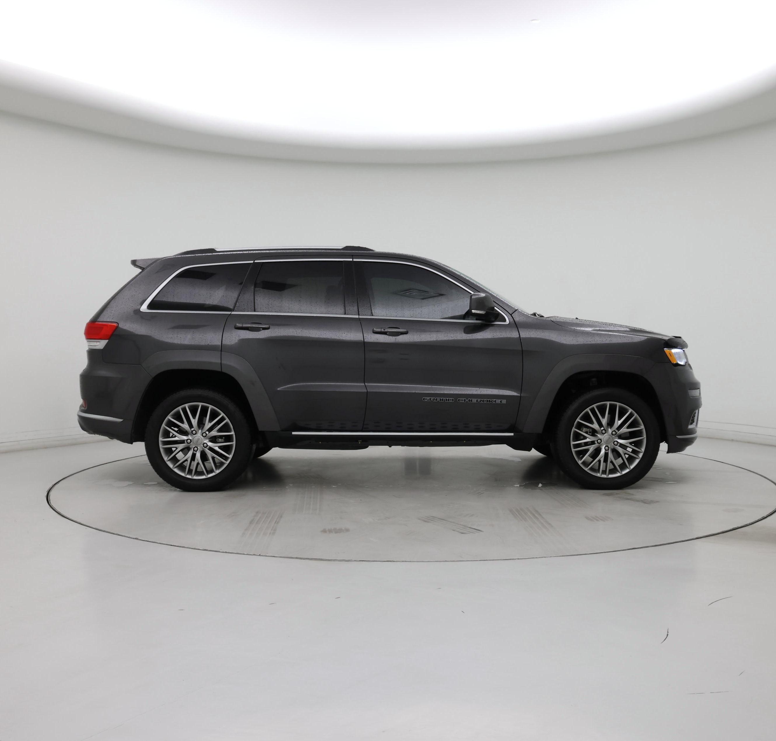 Thumbnail: 2018 Jeep Grand Cherokee - 7