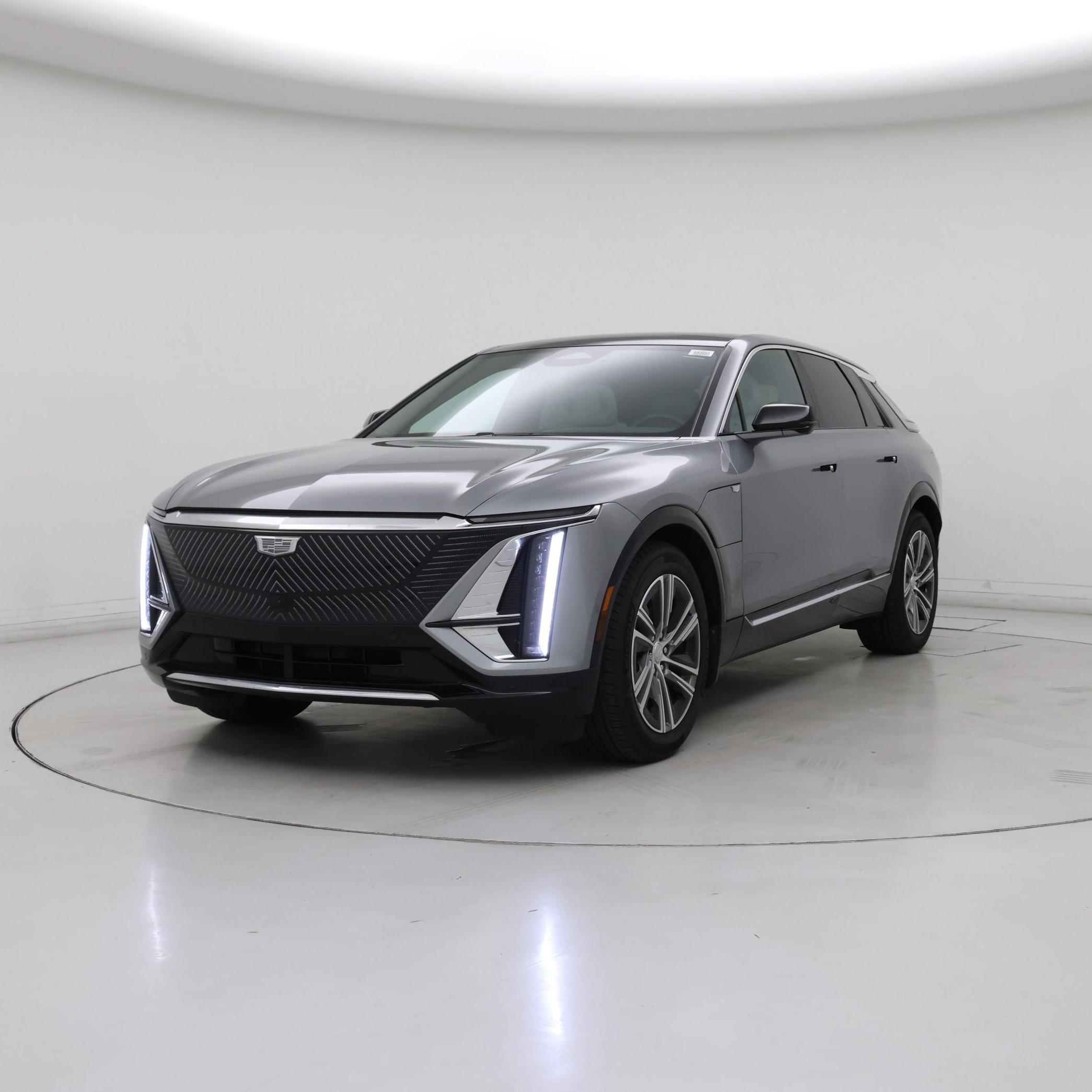 Thumbnail: 2024 Cadillac Lyriq - 4