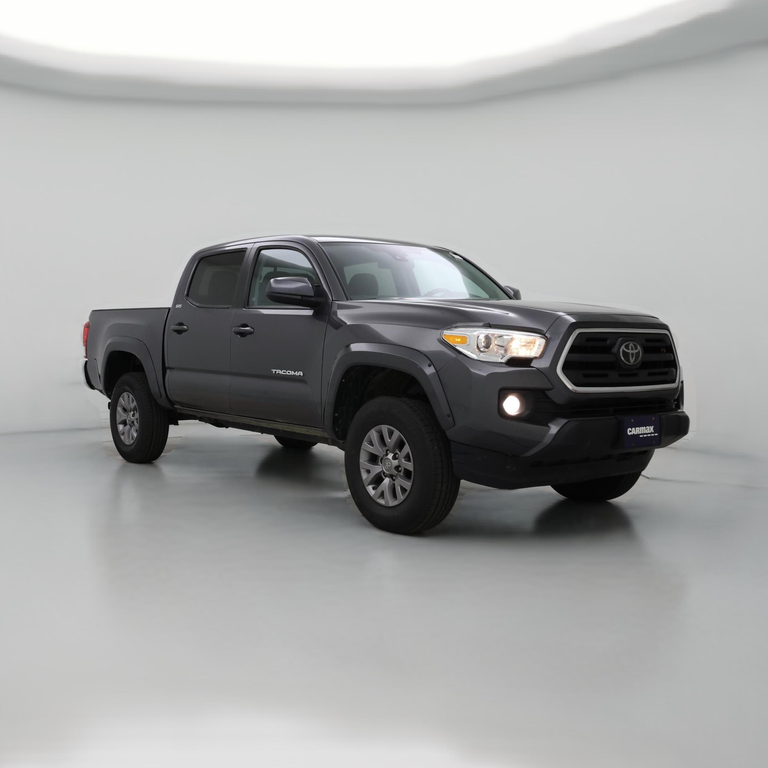Thumbnail: 2019 Toyota Tacoma - 1