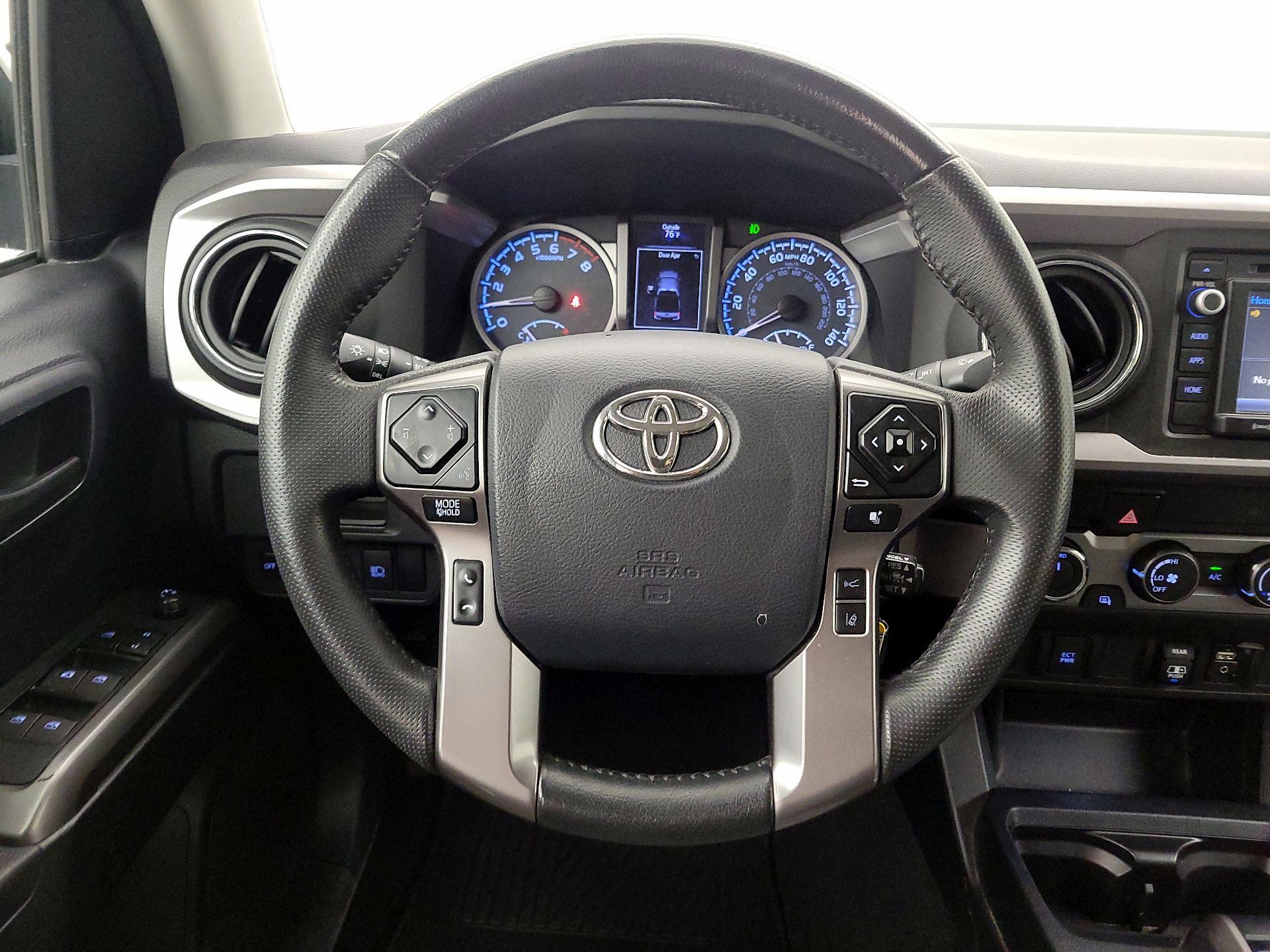 Thumbnail: 2019 Toyota Tacoma - 10