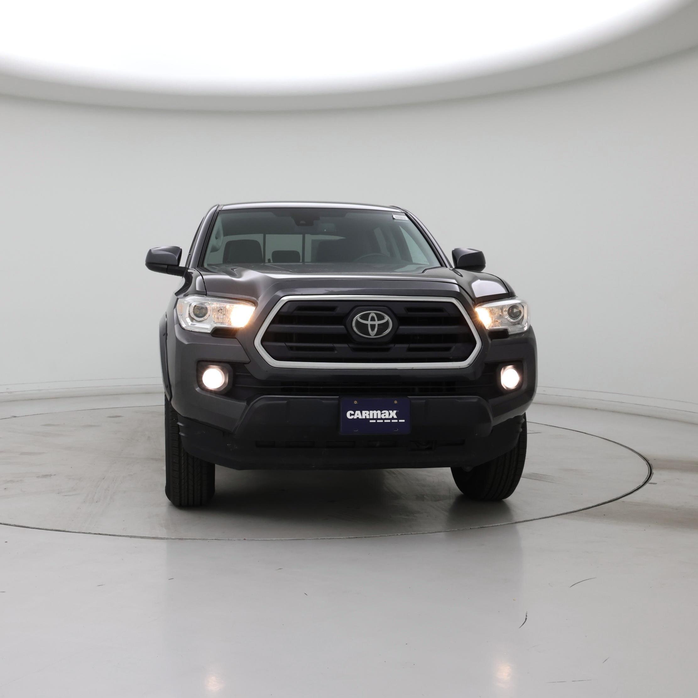 Thumbnail: 2019 Toyota Tacoma - 5