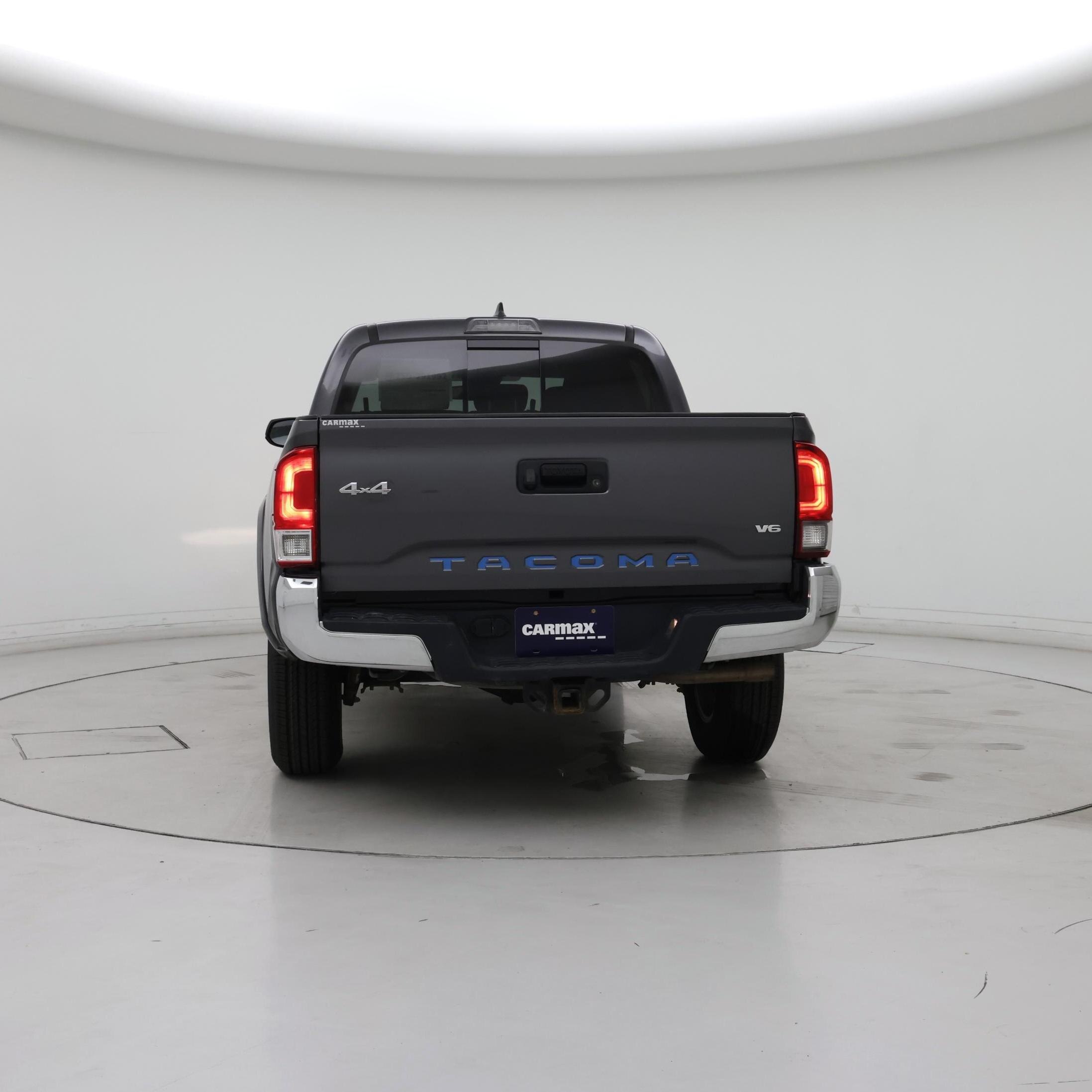 Thumbnail: 2019 Toyota Tacoma - 6