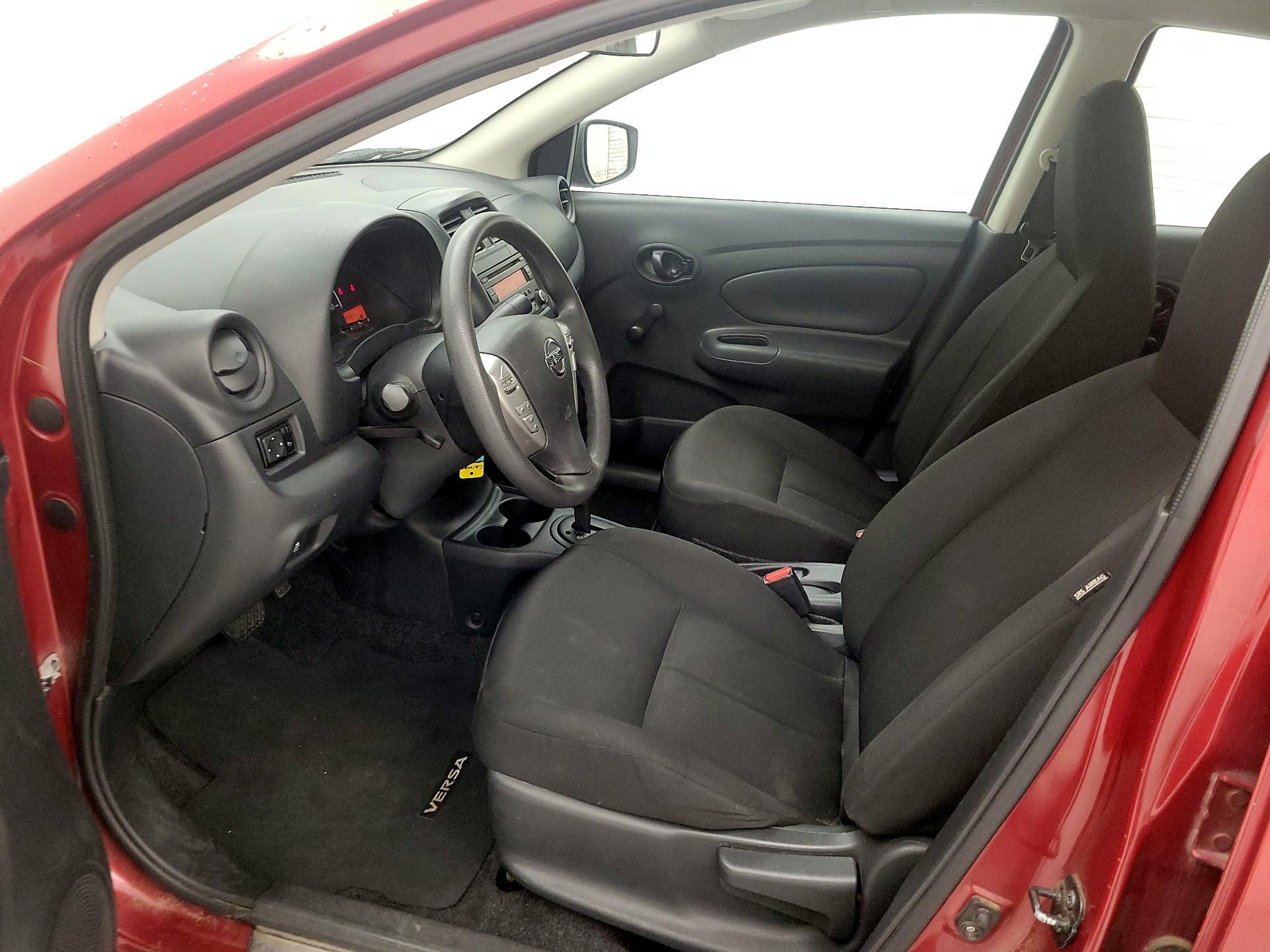 Thumbnail: 2016 Nissan Versa - 11