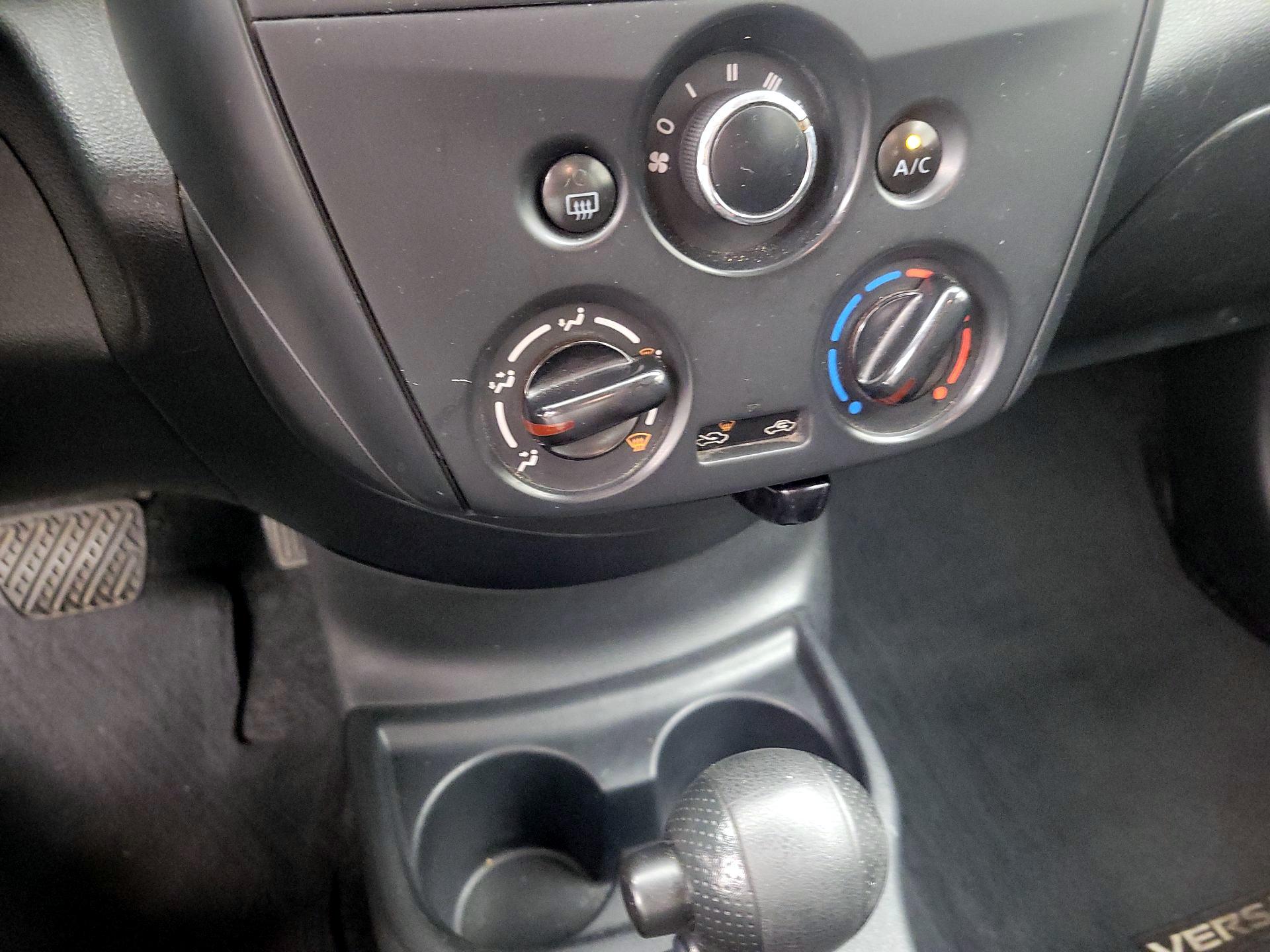 Thumbnail: 2016 Nissan Versa - 14