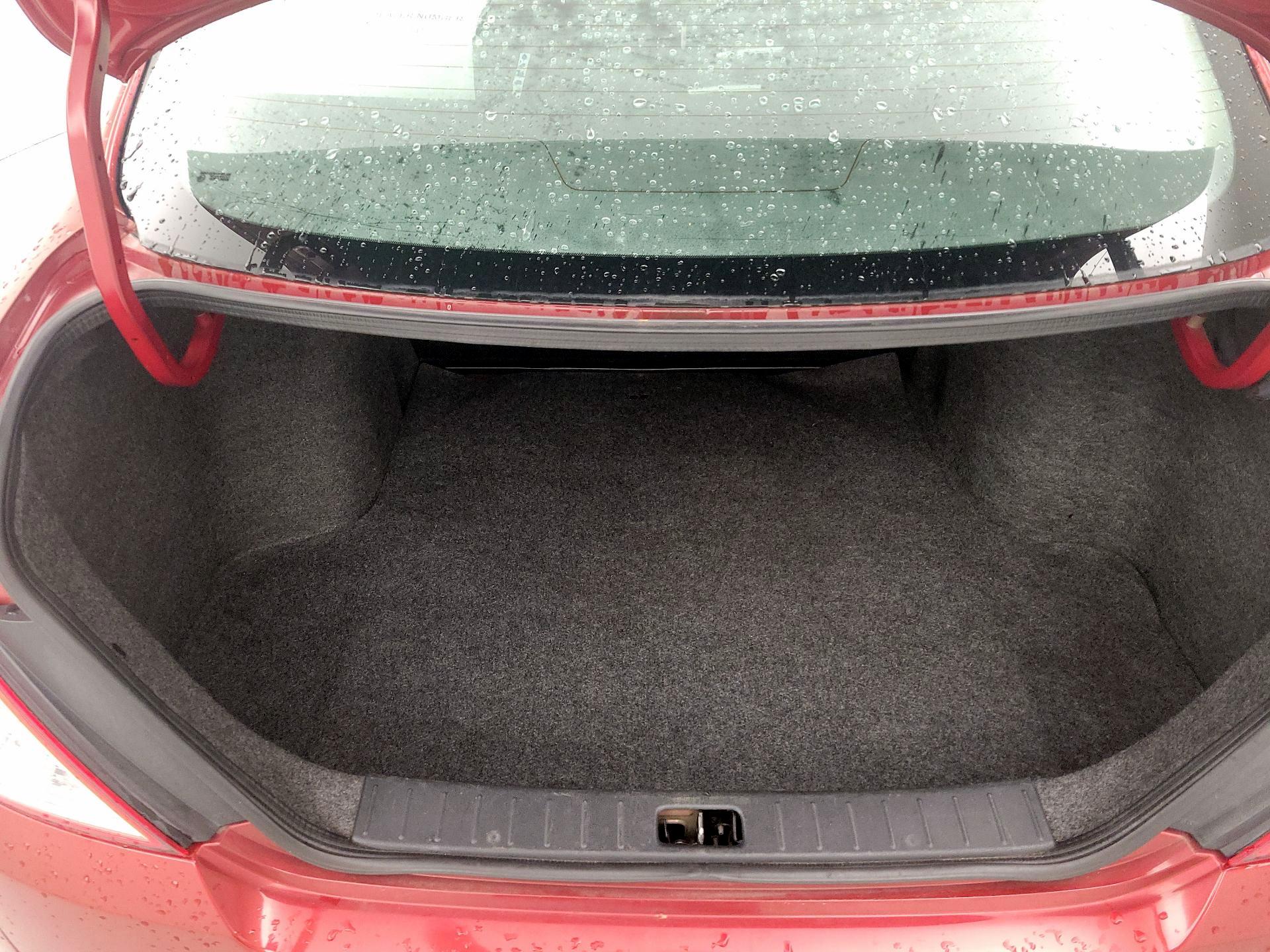 Thumbnail: 2016 Nissan Versa - 16