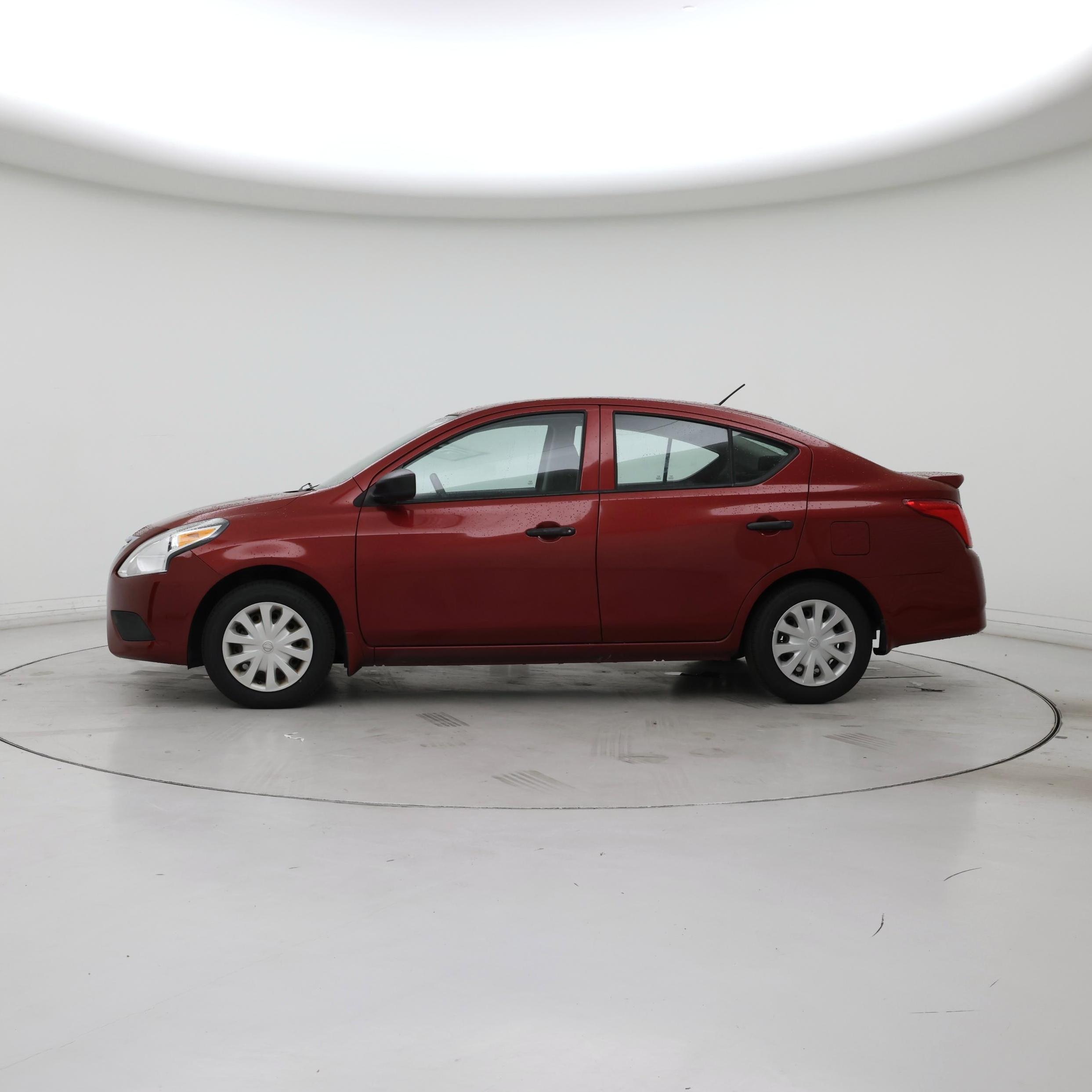 Thumbnail: 2016 Nissan Versa - 3