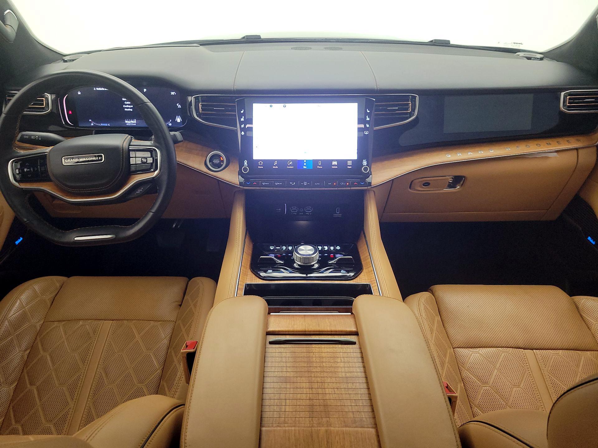 Thumbnail: 2023 Jeep Grand Wagoneer - 9
